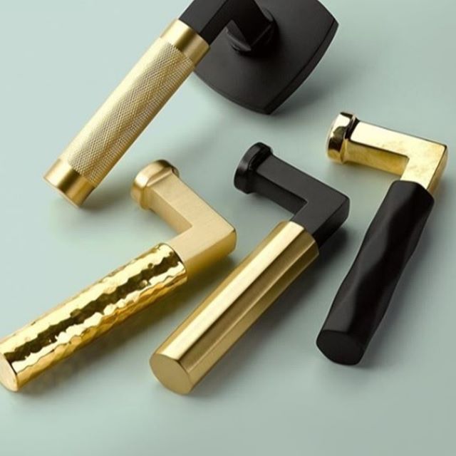Quality hardware makes all the difference, so why settle for anything less? Lafayette Wood-Works supplies you with a wide range of options from professional vendors.
Lafayette Wood-Works
337-233-5250
http://bit.ly/LafayetteWoodHardware
