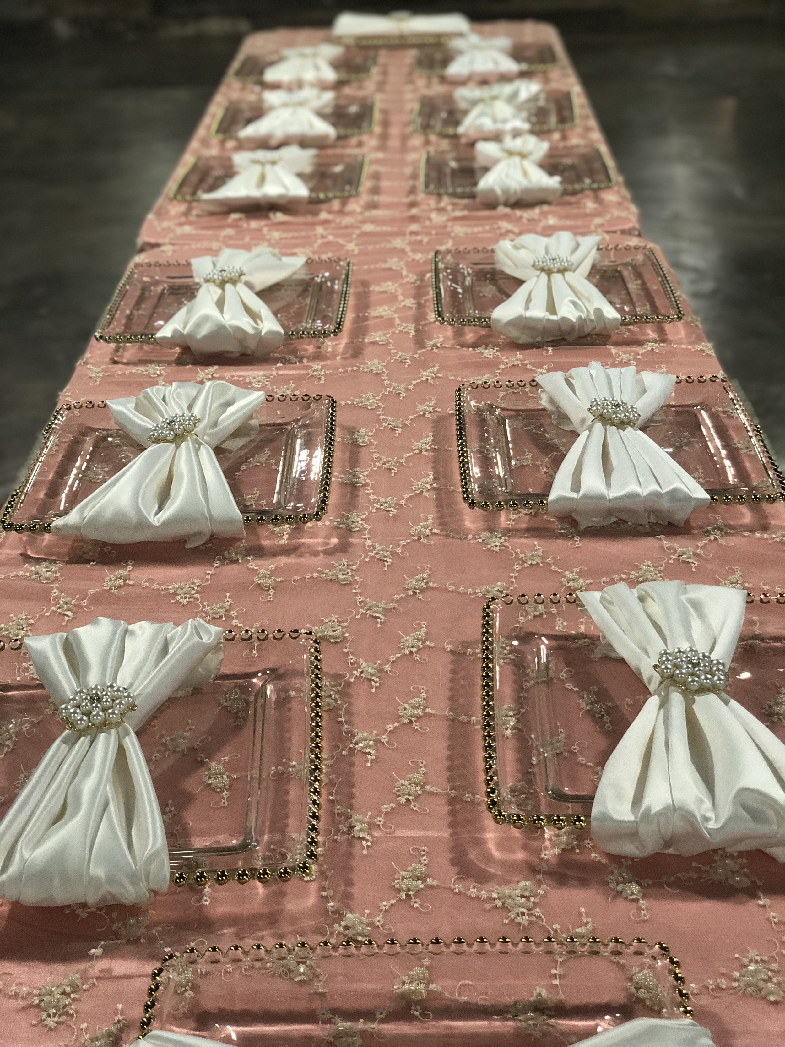 06FDBDD0-DF55-41FD-9BBD-0798F8F2459E