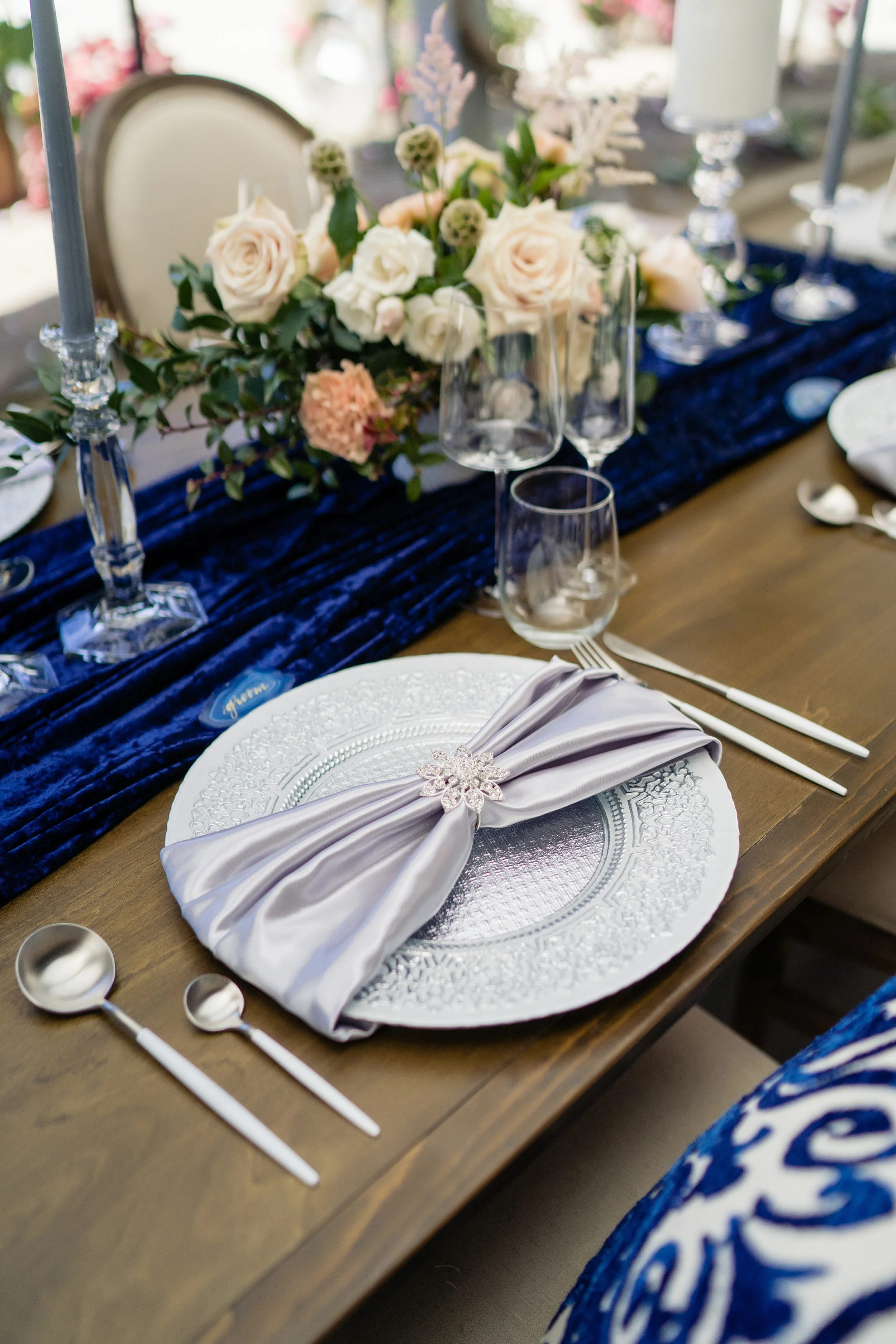 CB5004DF-4015-42FF-B279-FB948B050E9A