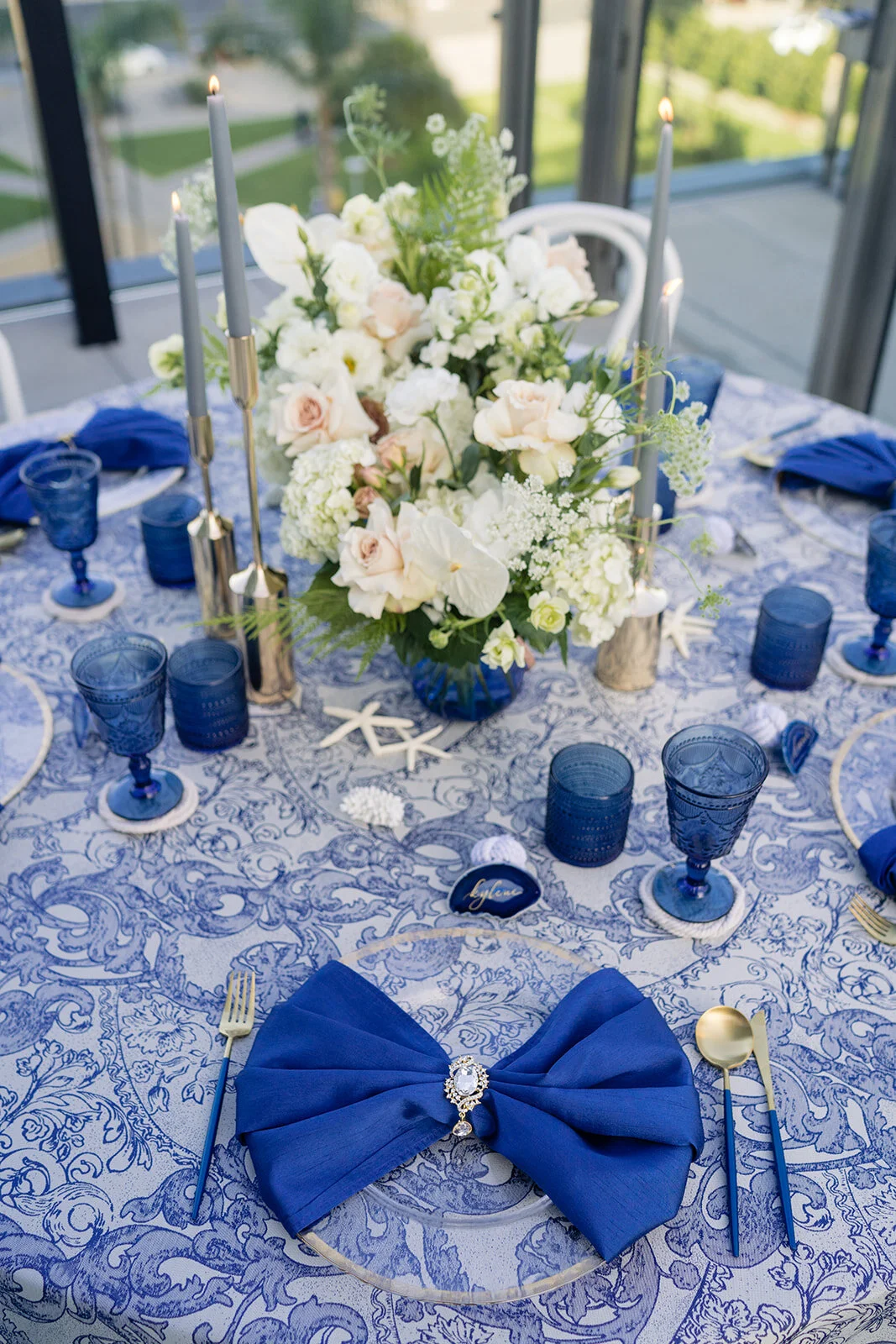 Gold Rim Glass Charger Plate Set of Four 