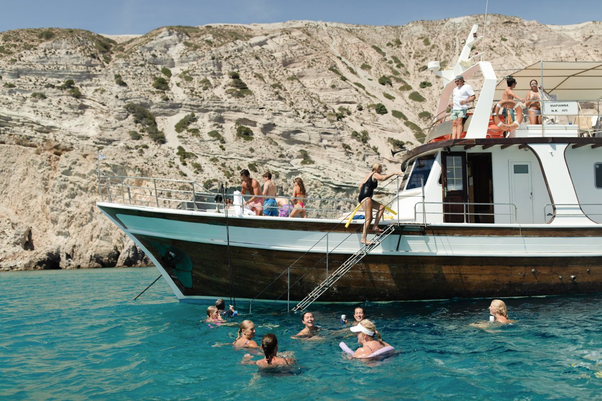 Freda Banks_Milos, Greece_Wedding_00010.jpg