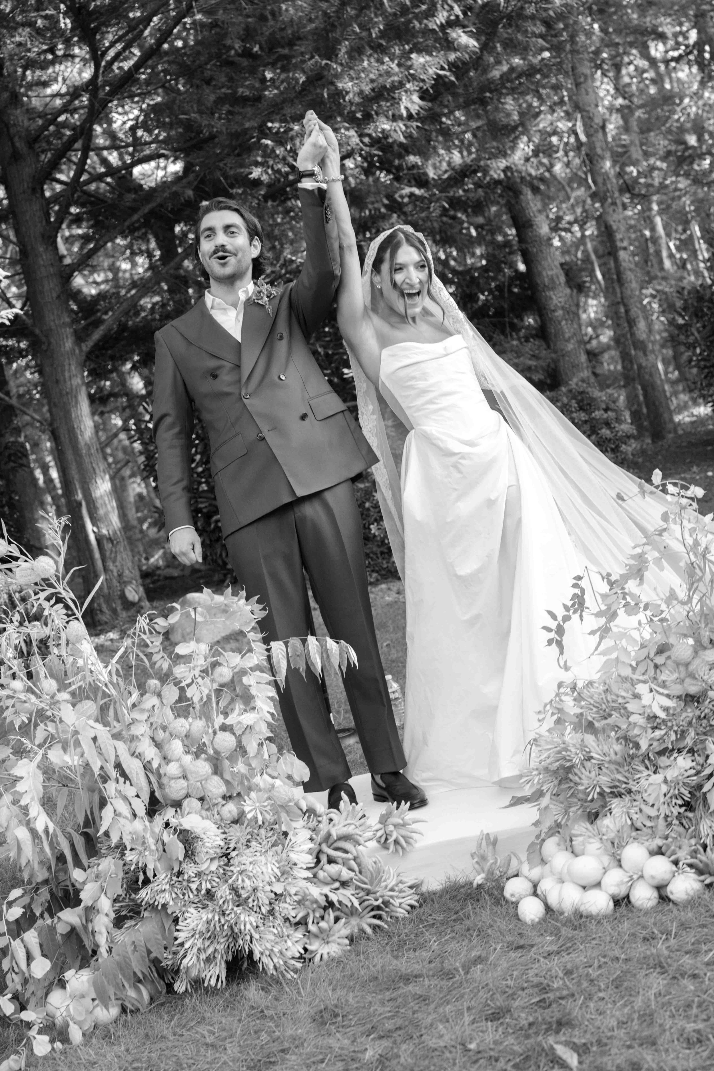 FB2510_Anabelle + Nick_Sag Harbor_Wedding_346.jpg