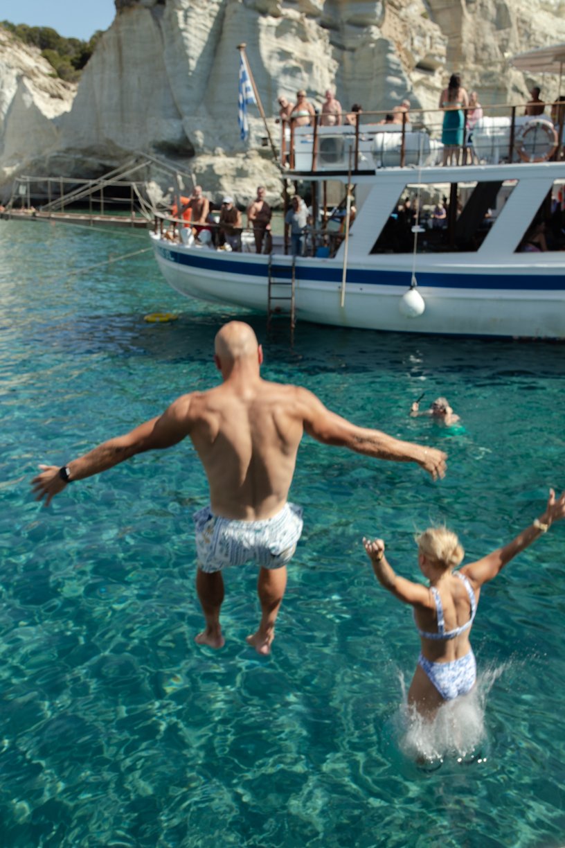 Freda Banks_Milos, Greece_Wedding_00032.jpg