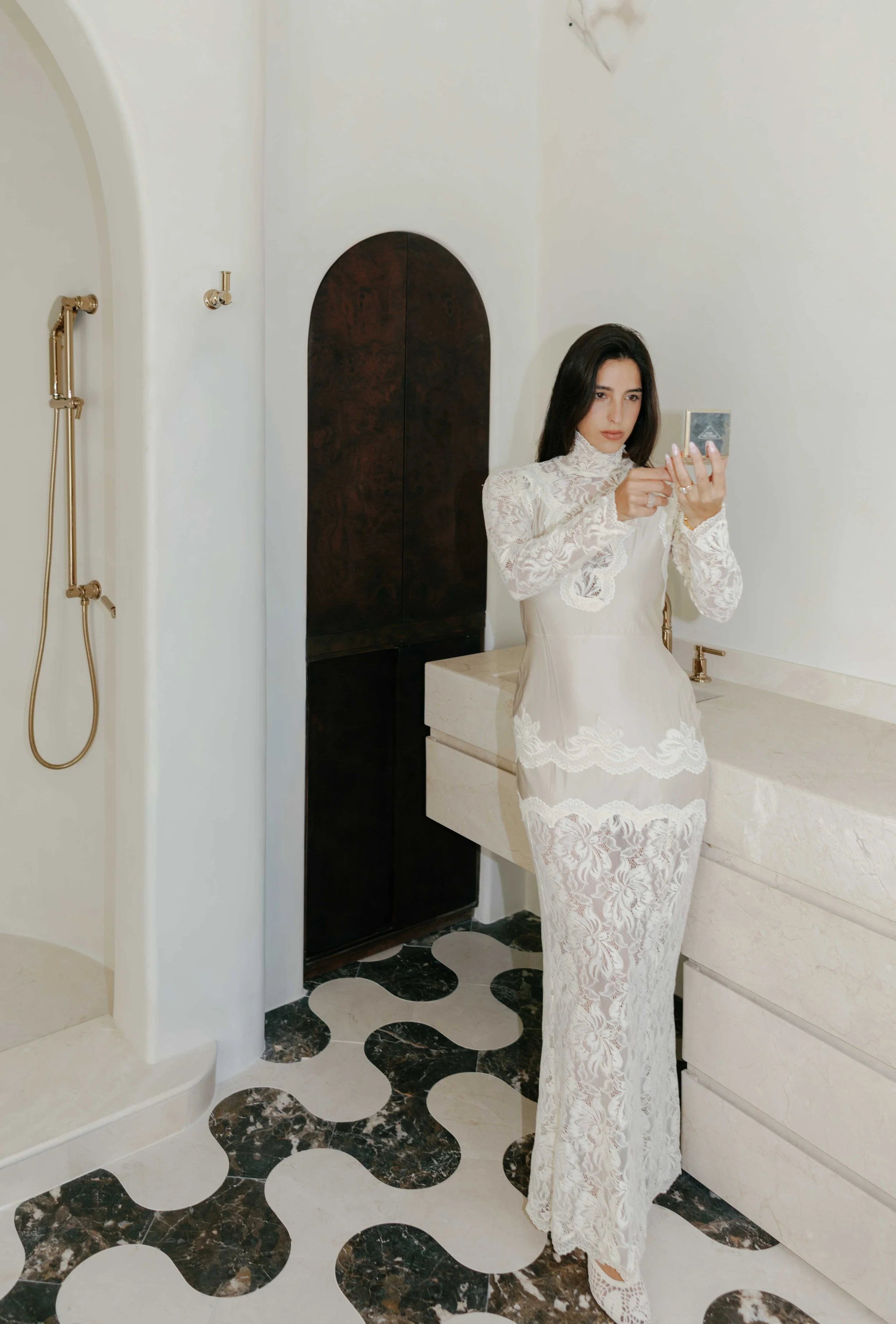 FB2511_Bettina Looney_186.jpg