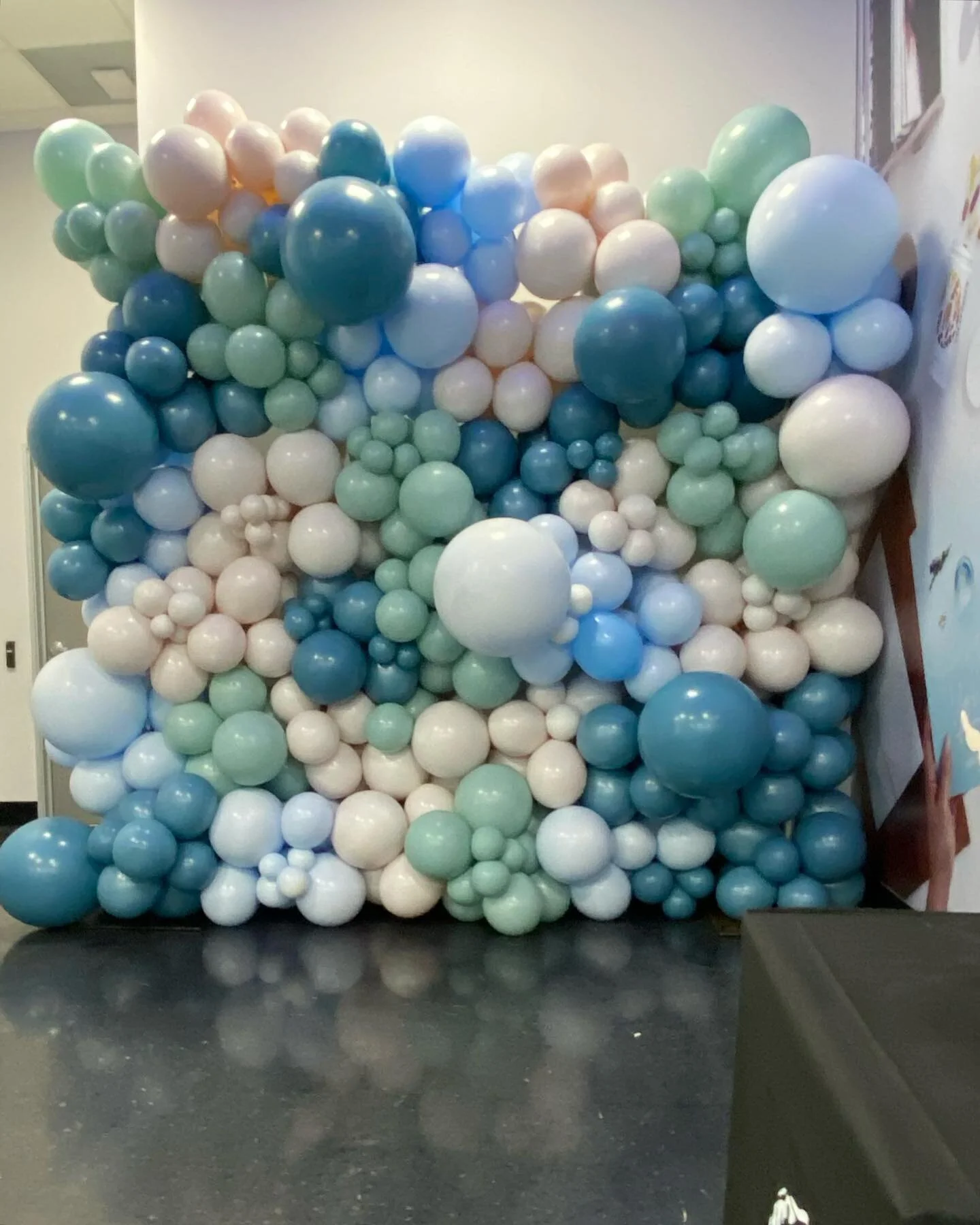 Product Launch! @usanainc 

#baptisms #babyshower #shower #birthdayparty #genderreval #Toronto #vaughan #engagementballoons #proposalballoons  #firstbirthday #torontonightlife #torontowedding #babyshowerballoons #birthdayballoons  #balloons #flowers 