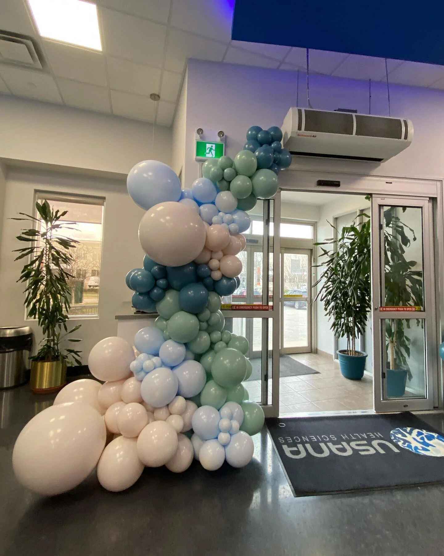 Product Launch! 💙

#baptisms #babyshower #shower #birthdayparty #genderreval #Toronto #vaughan #engagementballoons #proposalballoons  #firstbirthday #torontonightlife #torontowedding #babyshowerballoons #birthdayballoons  #balloons #flowers  #balloo