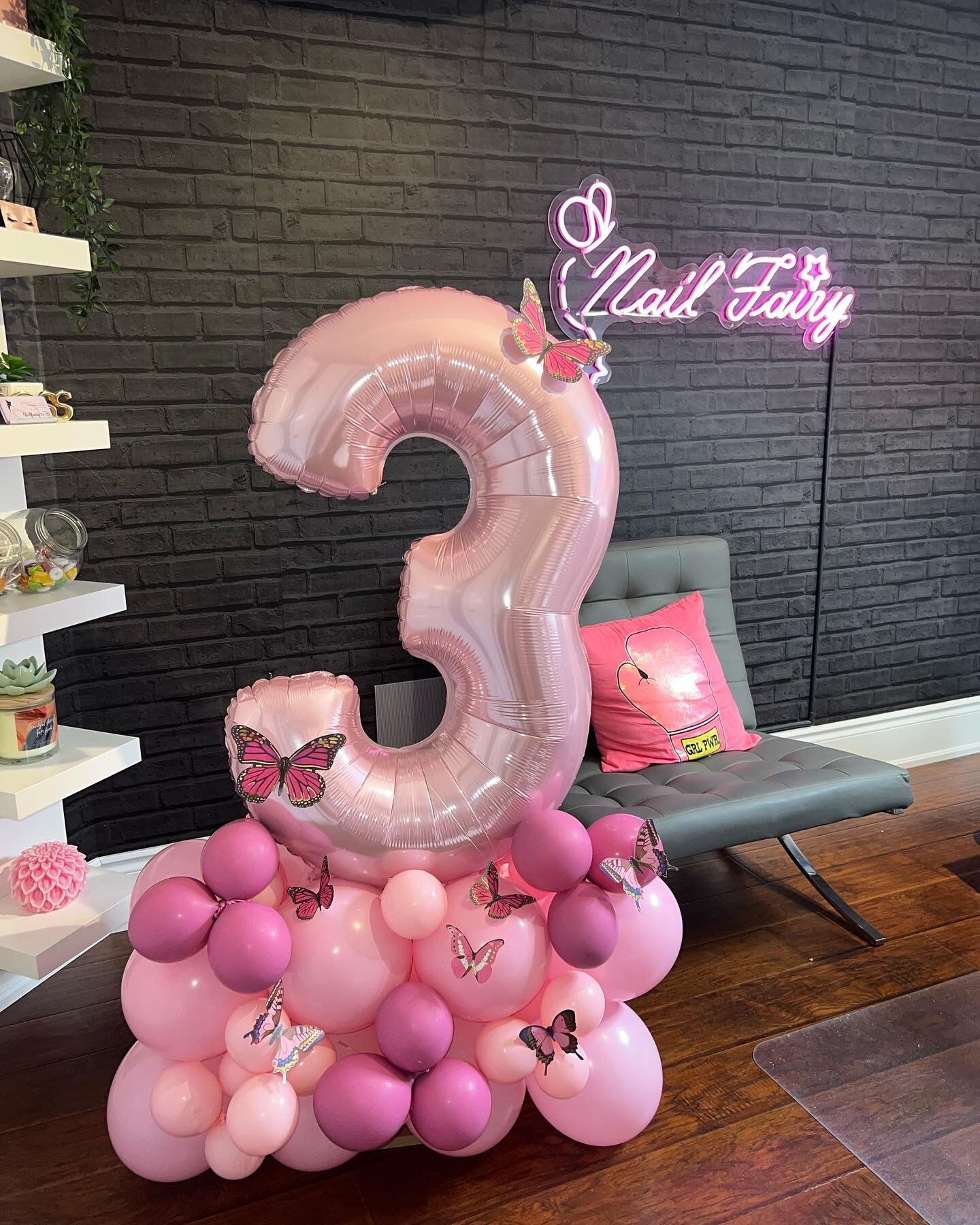Congratulations to @nailfairy.to on 3 years in business 🦋🦋🦋🦋

#torontoballoons #bradfordballoons #poolparty #firstbirthday #balloongarland  #vaughanballoons #Wildonebirthday #missisaugaballoons #vaughanballoons #newmarketballoons  #ballooncentrep