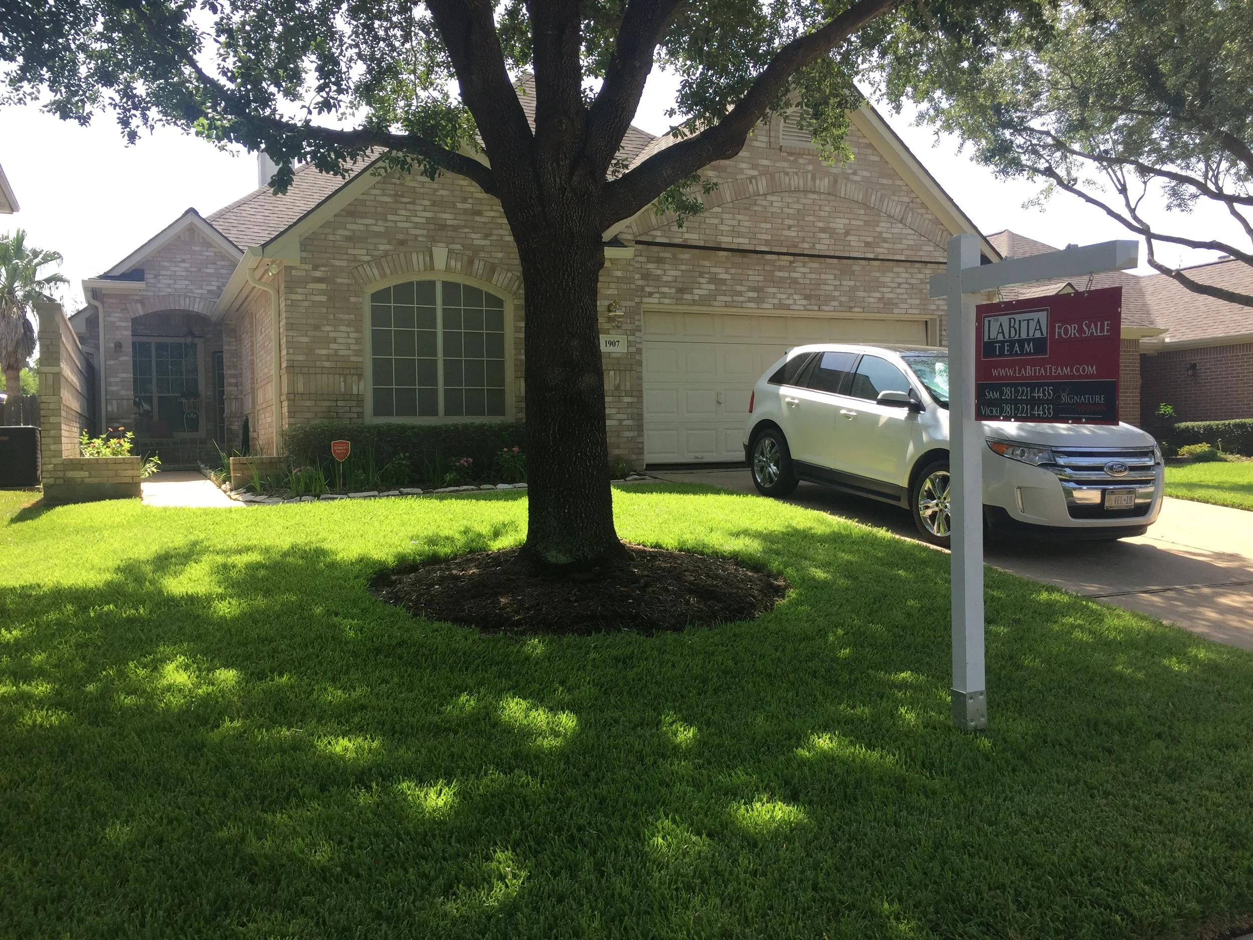 The Real Estate Sign on my Heart