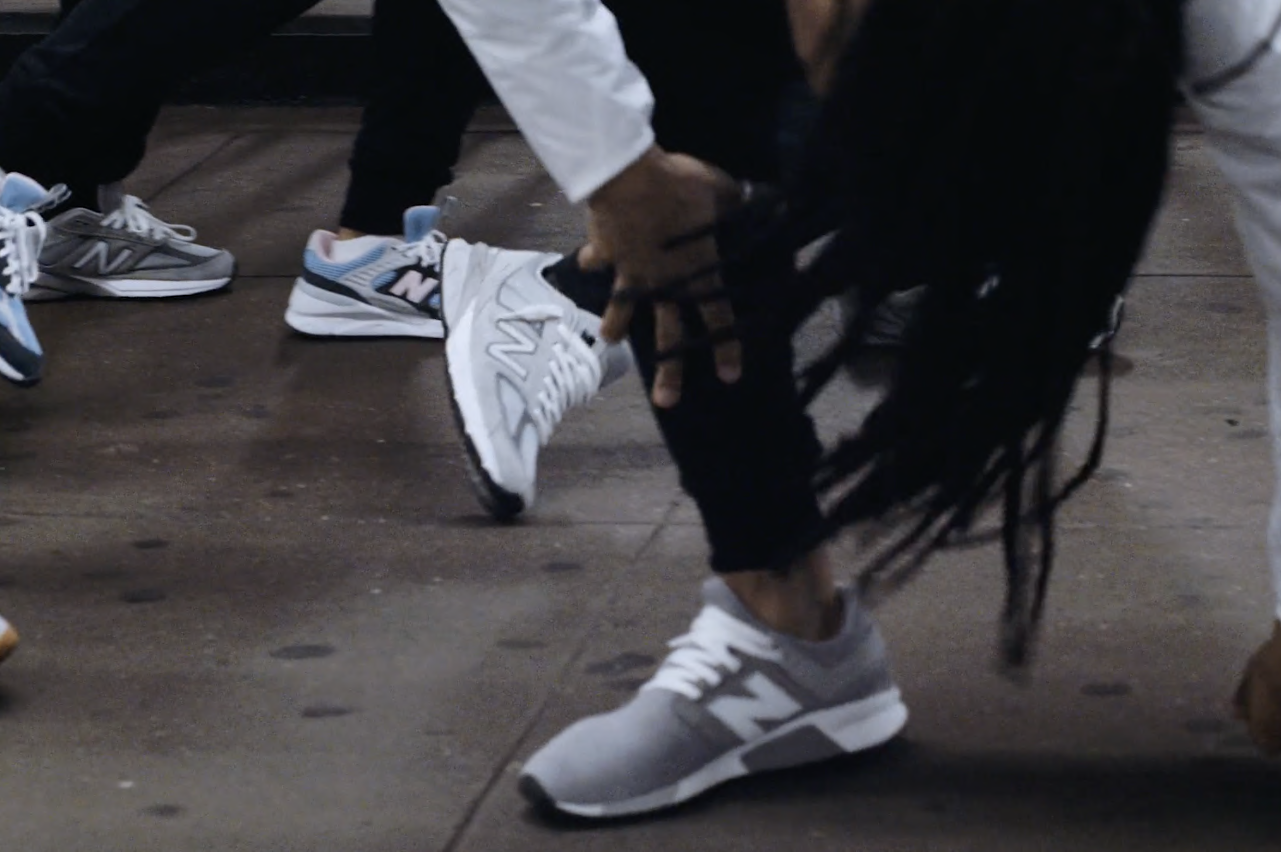 NEW BALANCE: SHOWTIME
