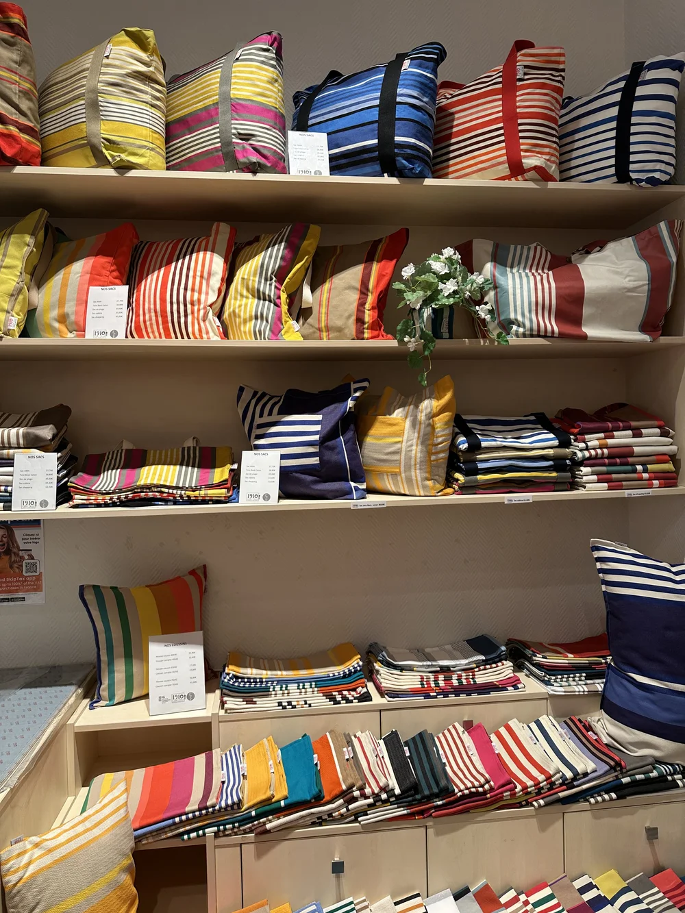 Biarritz_French_Linens_Basque_Travels_with_Tesa.JPG