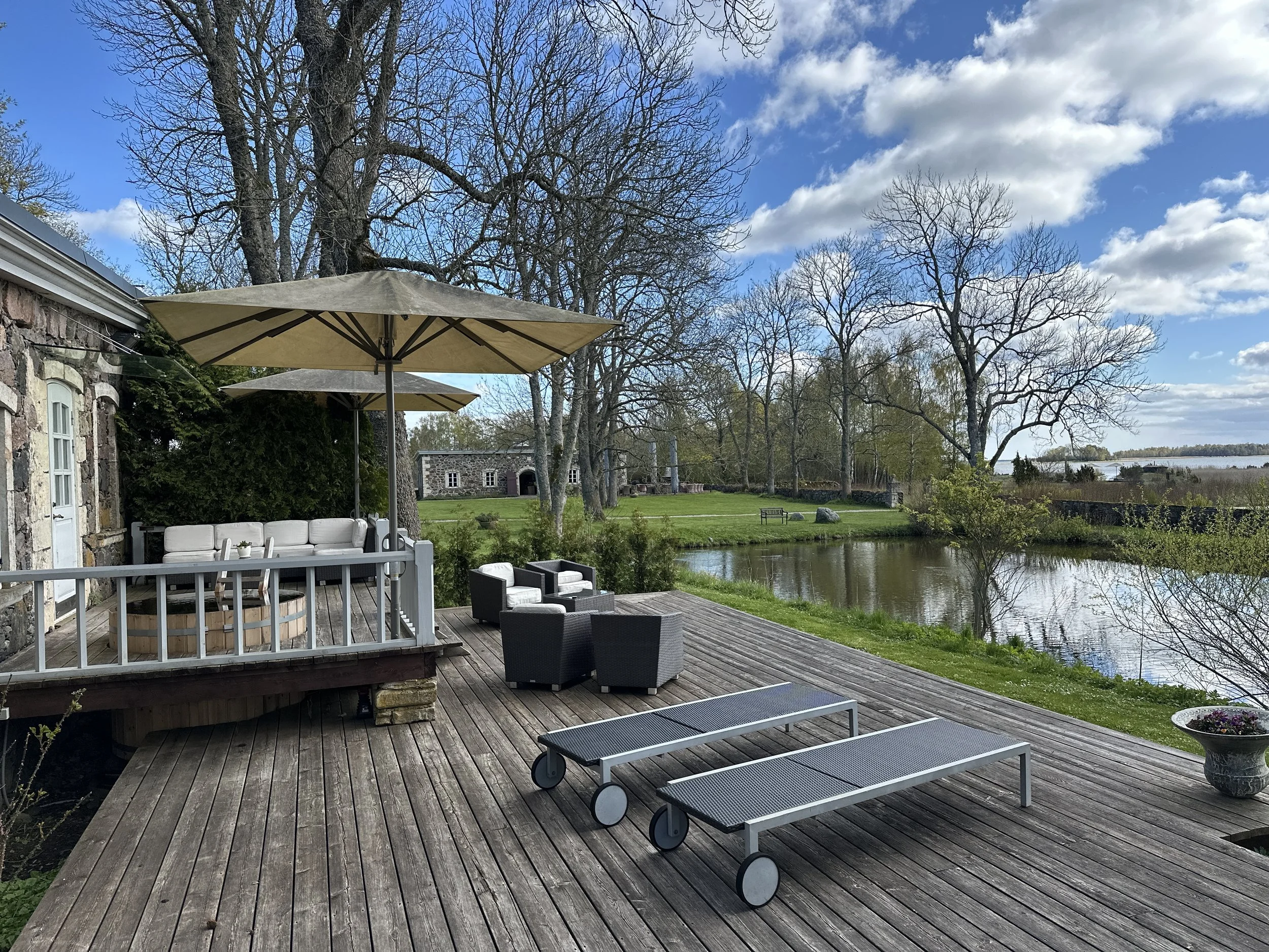 Padaste Manor Muhu Estonia.JPG