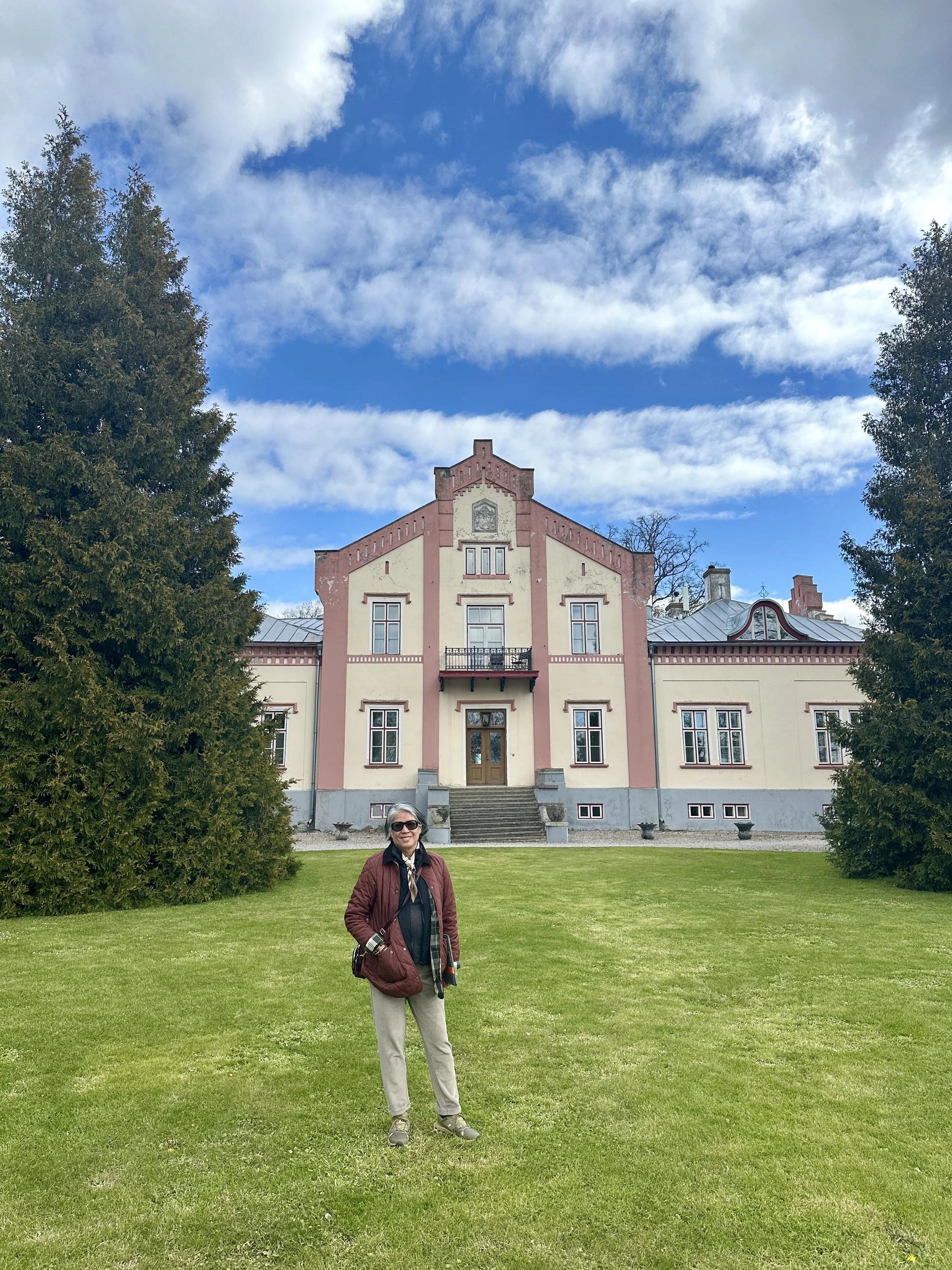 Padaste Manor Muhu Estonia.JPG