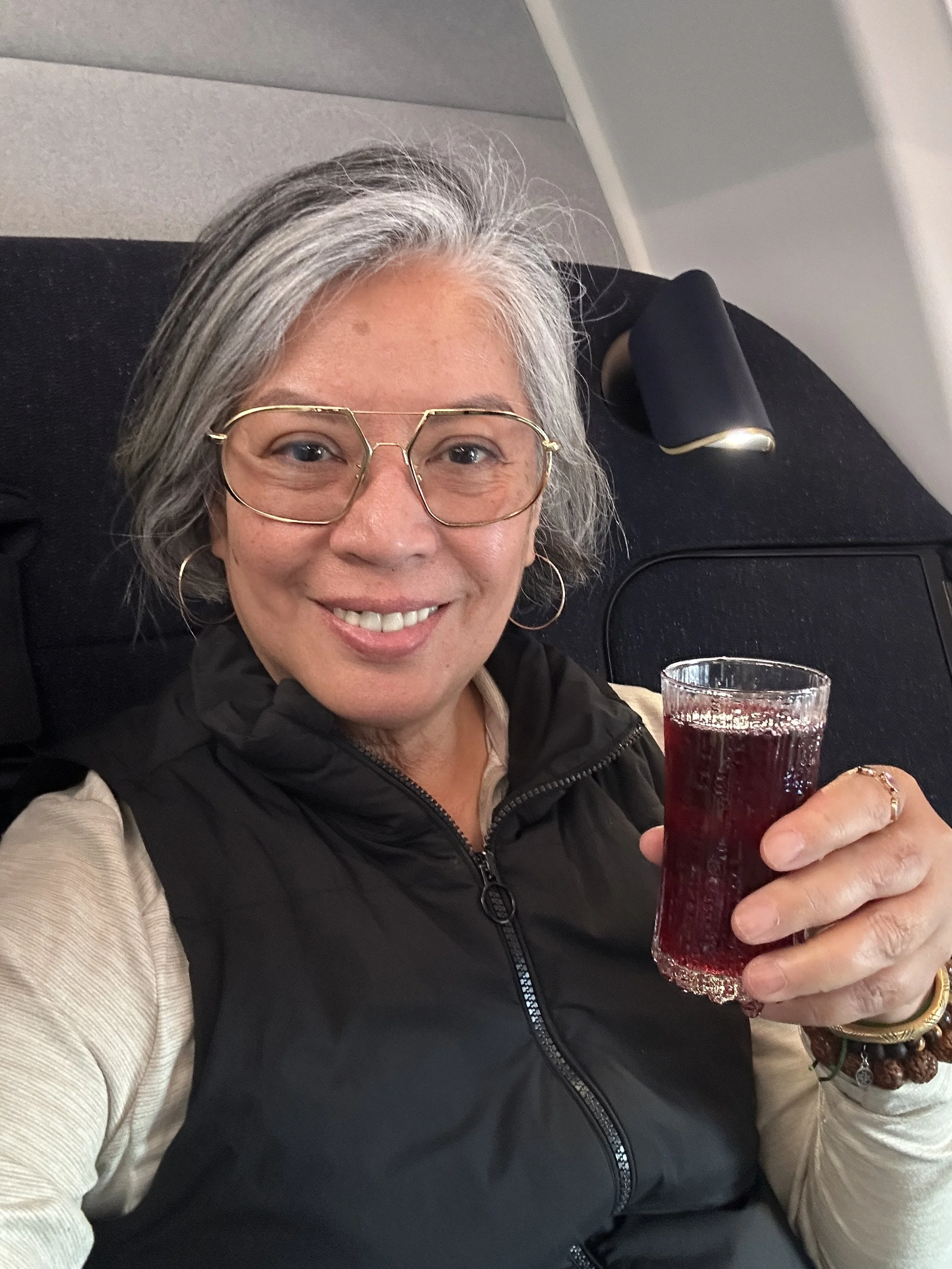 FINNAIR BUSINESS CLASS.JPG