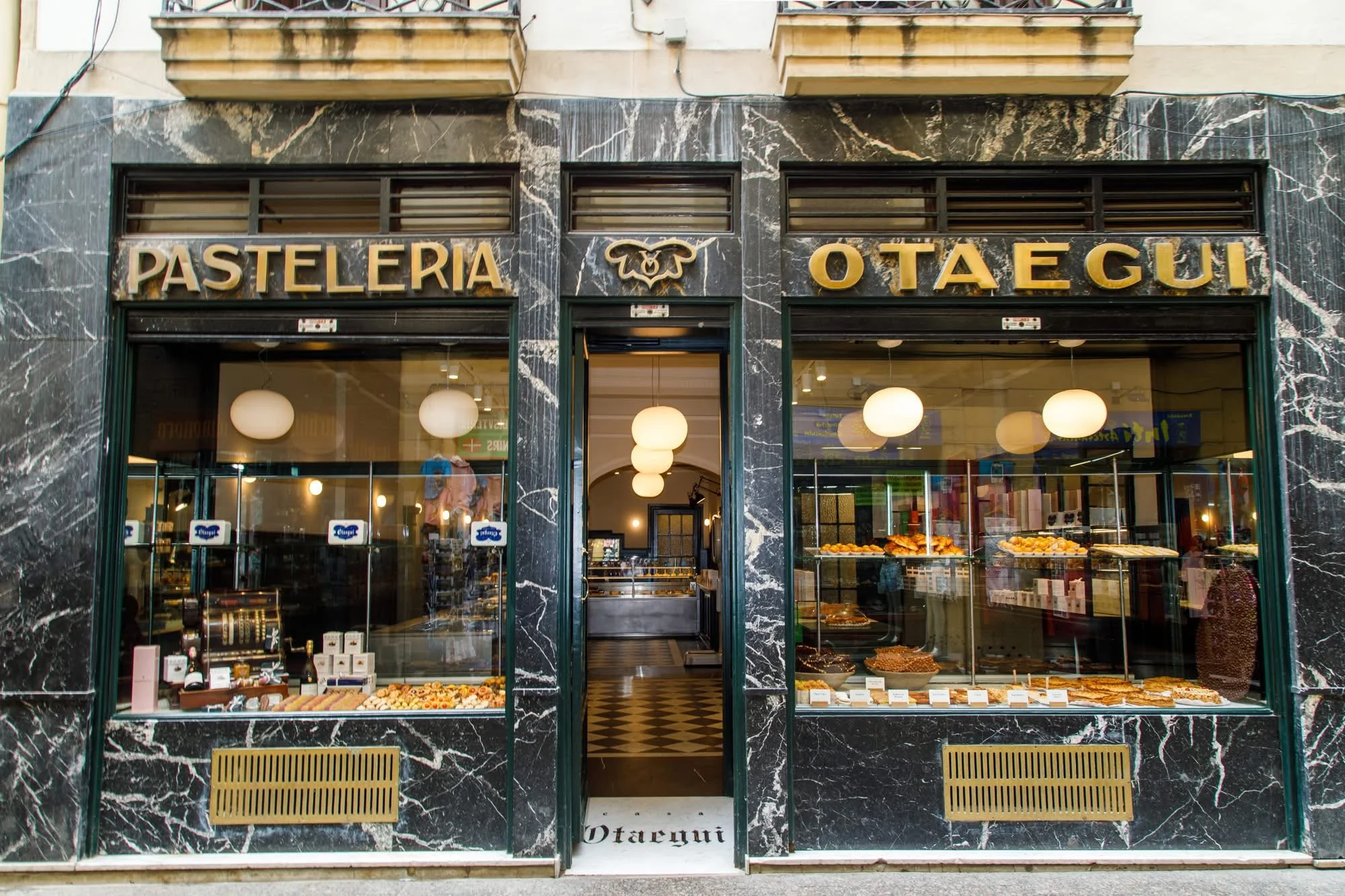 Spain-Basque-San-Sebastian-pasteleria-de-otaegui-Travels-with-Tesa.JPG