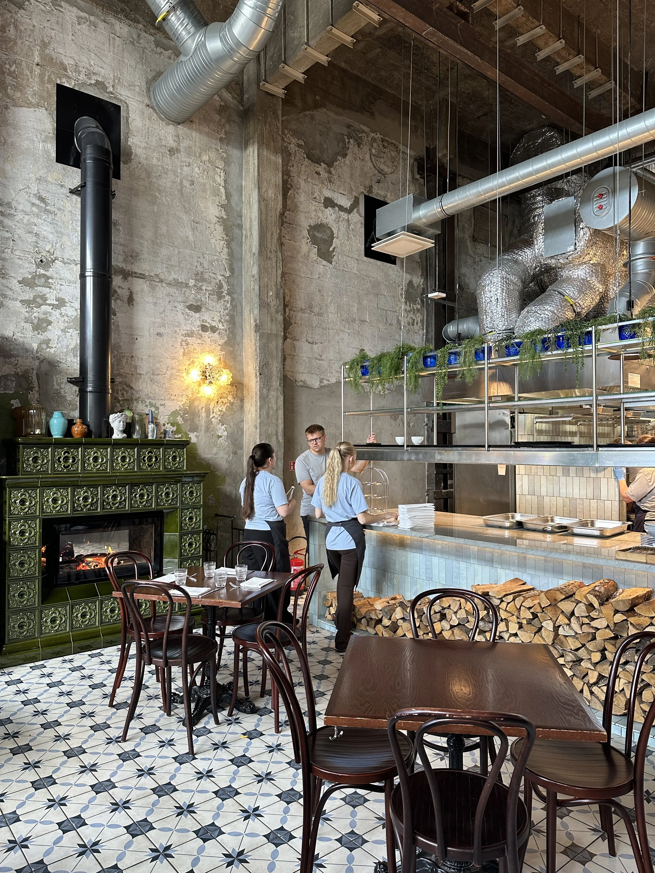 Lore Bistroo Noblessner Tallinn Estonia.JPG