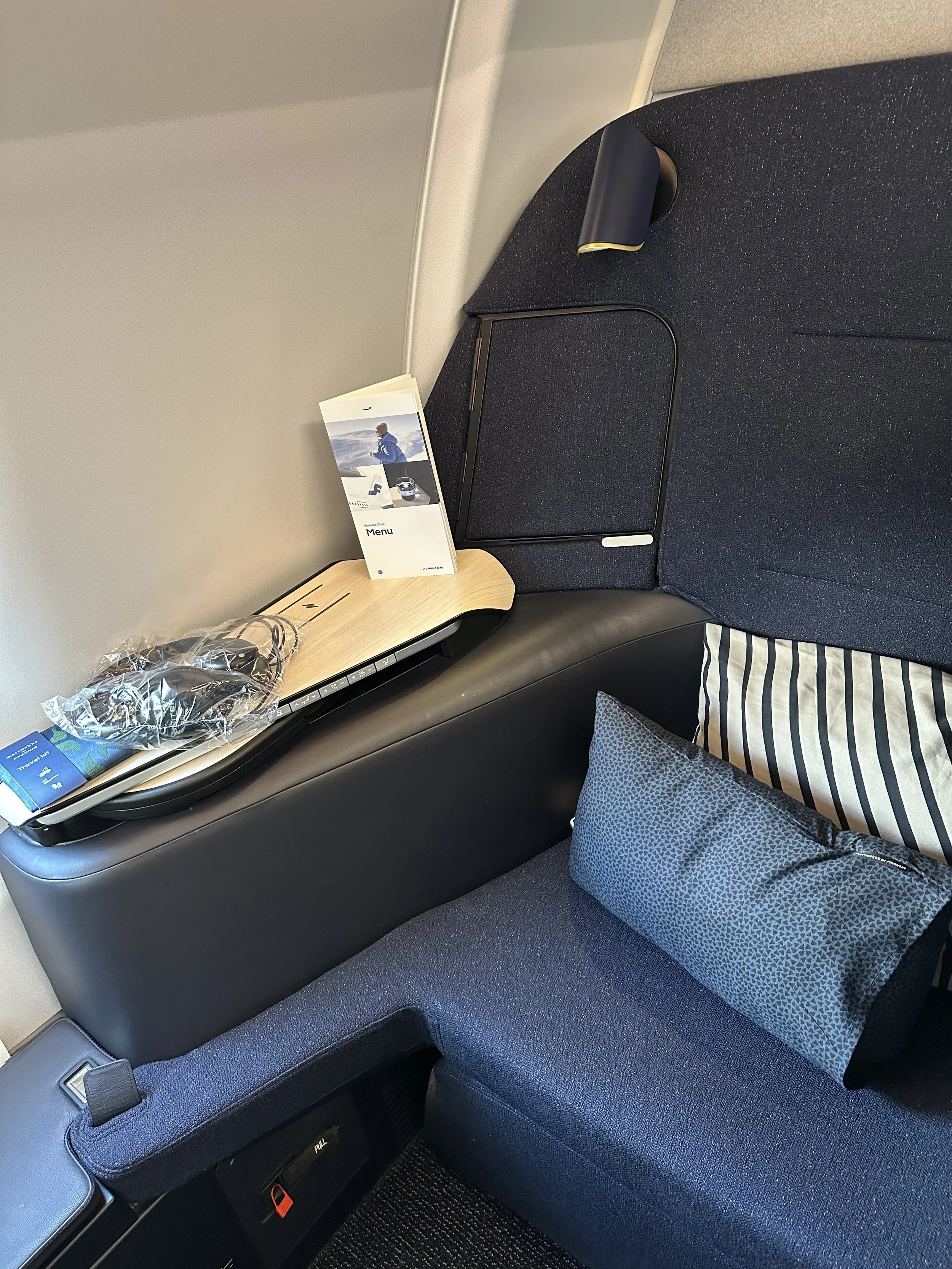 FINNAIR BUSINESS CLASS.JPG