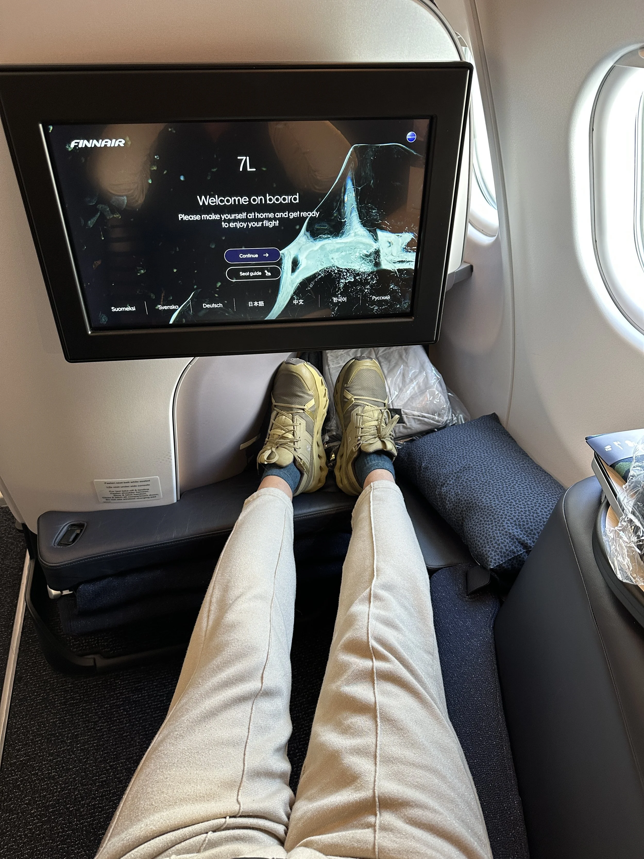 FINNAIR BUSINESS CLASS.JPG