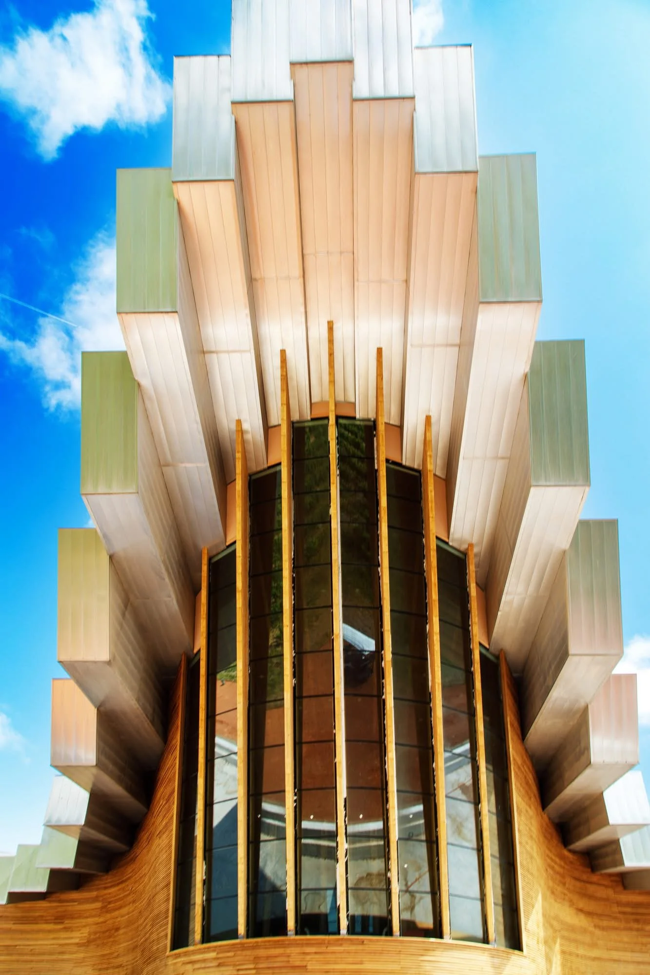 spain-basque-rioja-alavesa-ysios-santiago-calatrava-travels-with-tesa.JPG