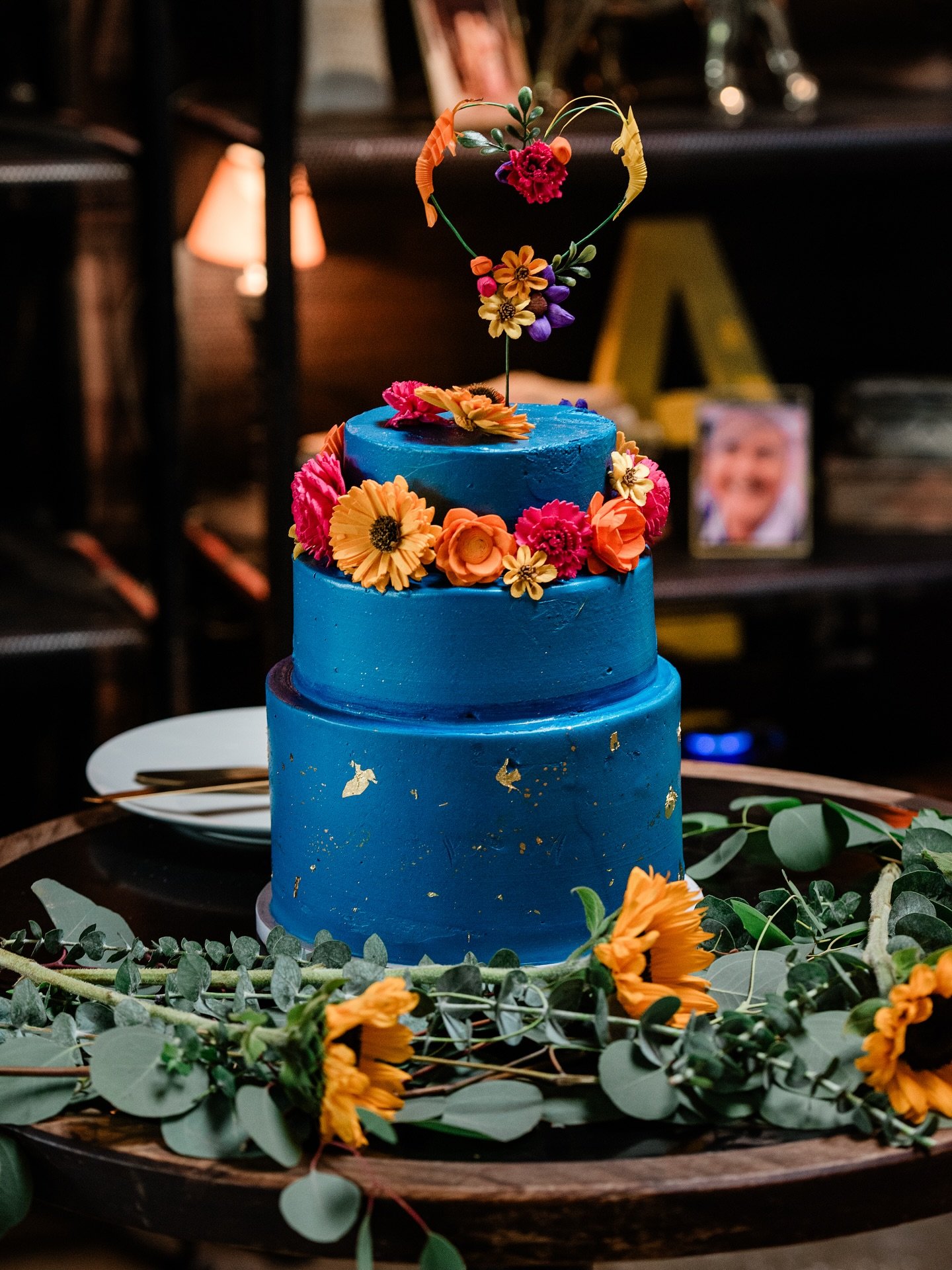 Happy 2 years to this cake! Which also means it&rsquo;s my two year wedding anniversary 🥰 I will be out of the kitchen Tuesday 6/10-Friday 6/13 and will return all messages on Saturday 6/14 ❤️ 

📷: @lynwatanabephotography