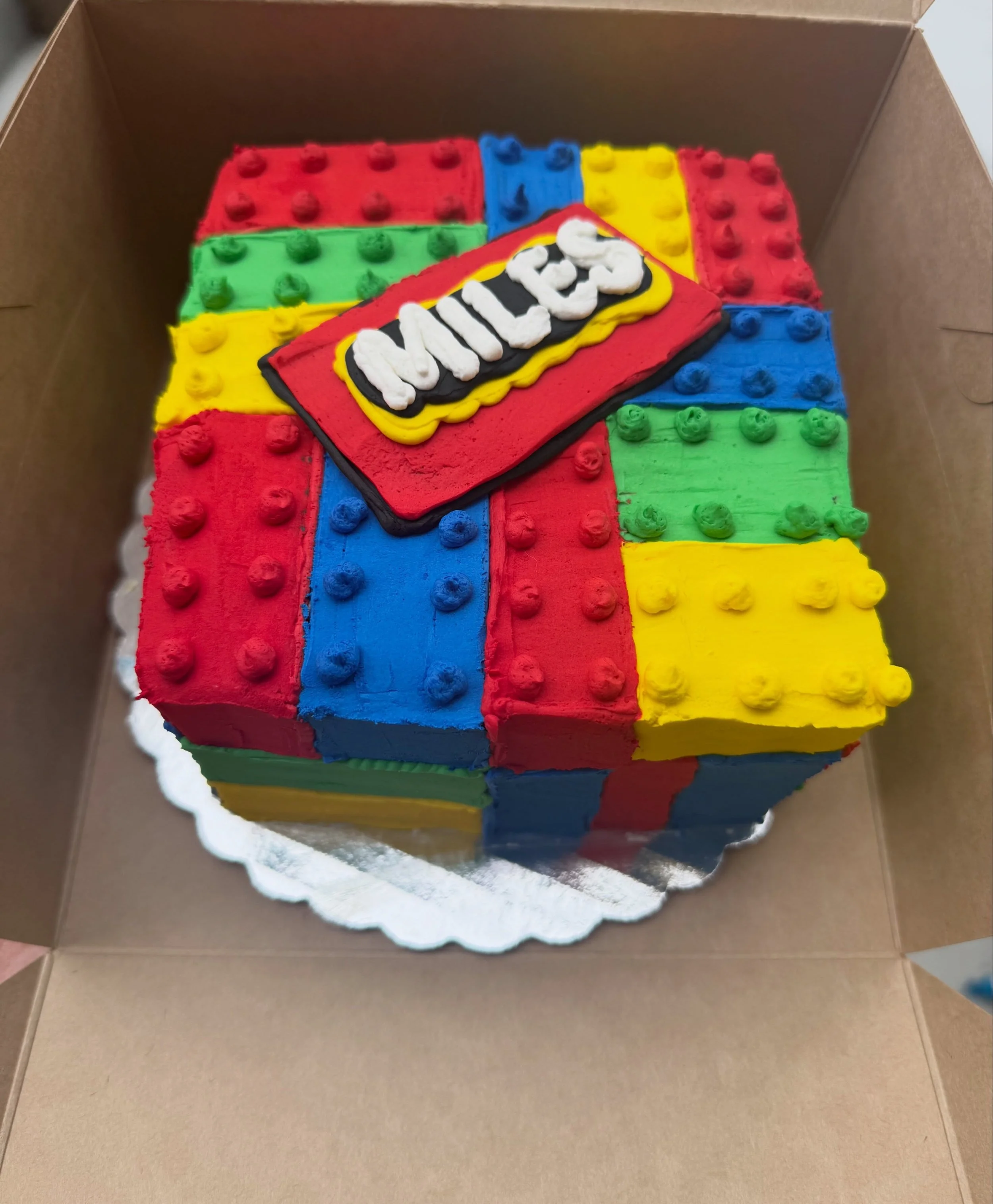 Happy Birthday Miles! 
.
.
.
.
.
#lego #legocake #cake #buttercream #cakes