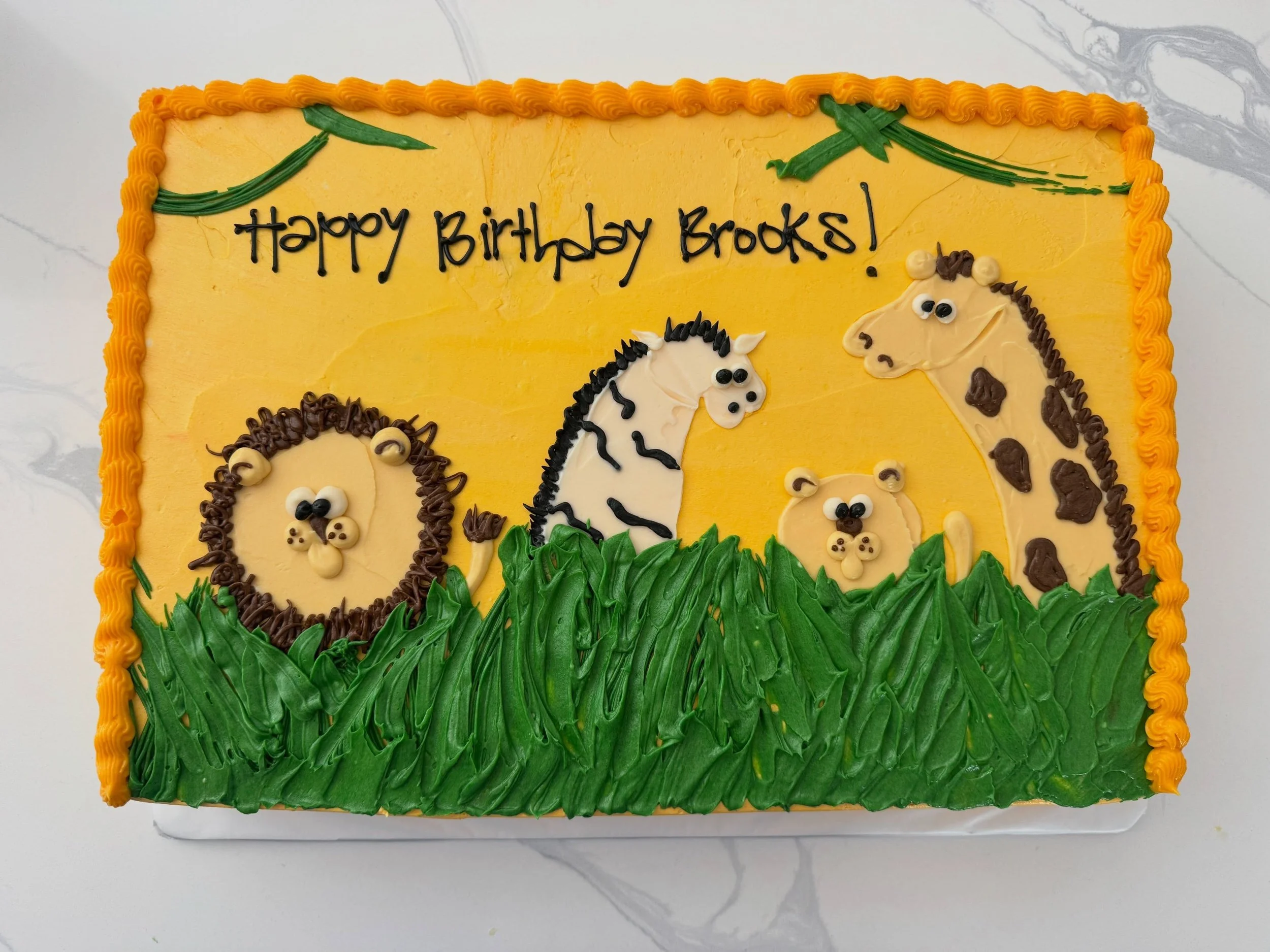 🦁 🐯 🦒 🦓 
.
.
.
.
.
#happybirthday #cake #sheetcake #buttercream #jungle
