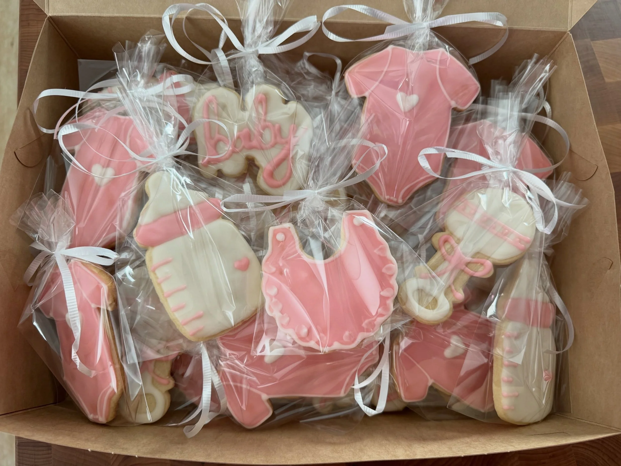 💗
.
.
.
.
.
#babyshower #babygirl #sugarcookies #sugarcookiesofinstagram #cookies