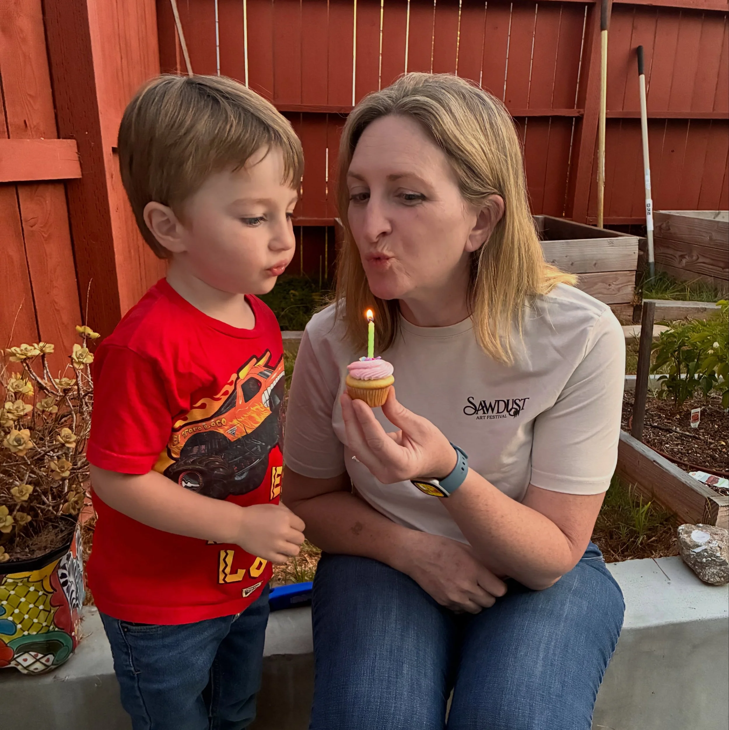 This is 43! 
.
.
.
.
.
#minicupcakes #buttercream #birthdayfun #birthday #minicupcake