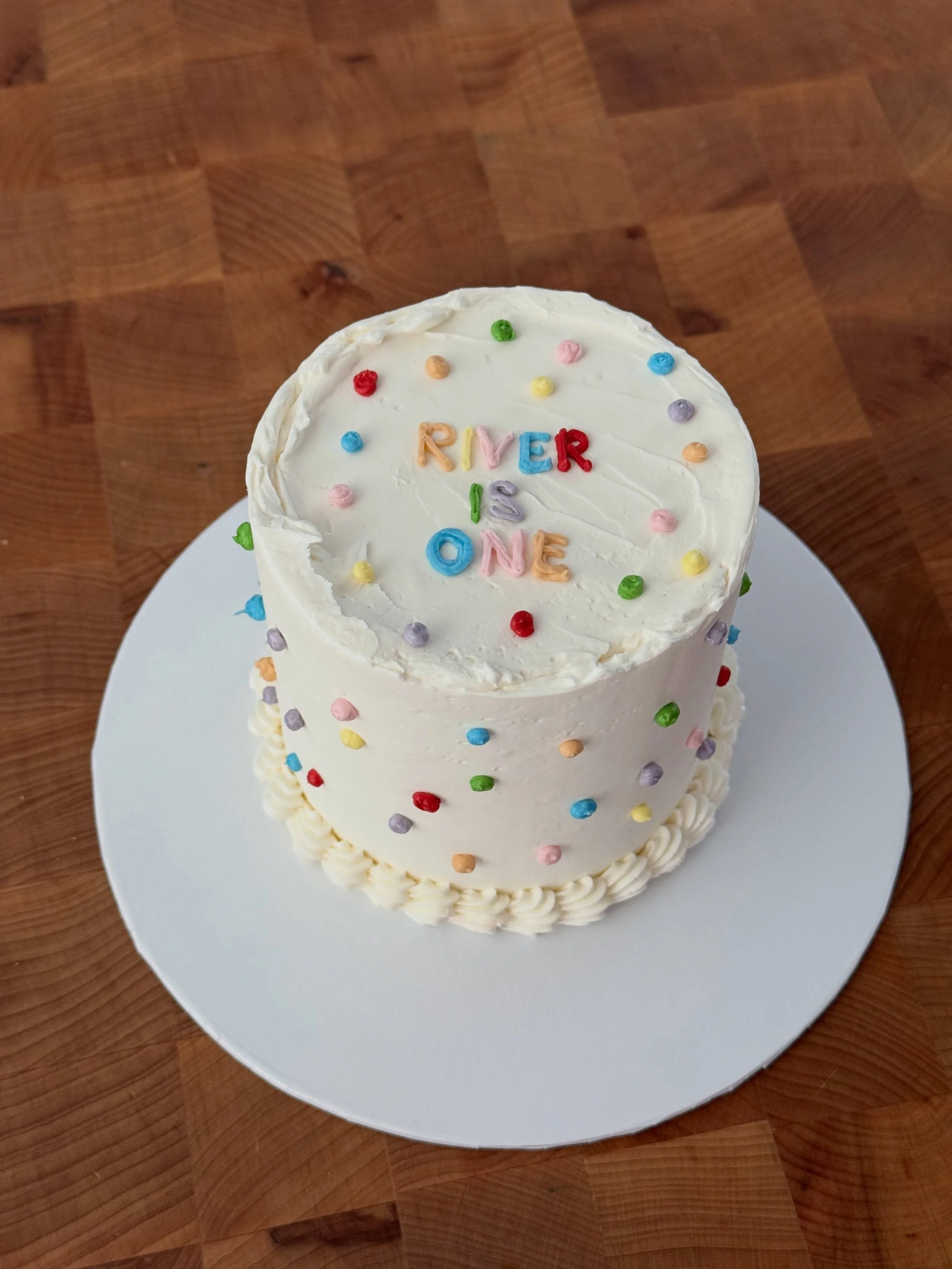 River is One
.
.
.
.
.
#smashcake #cake #buttercream #1stbirthday #smashcakesession
