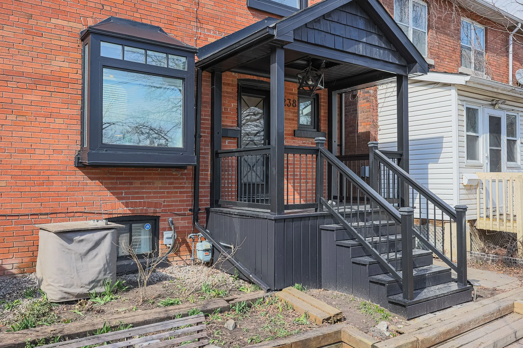 238 Roselawn Ave MLS-5.jpg