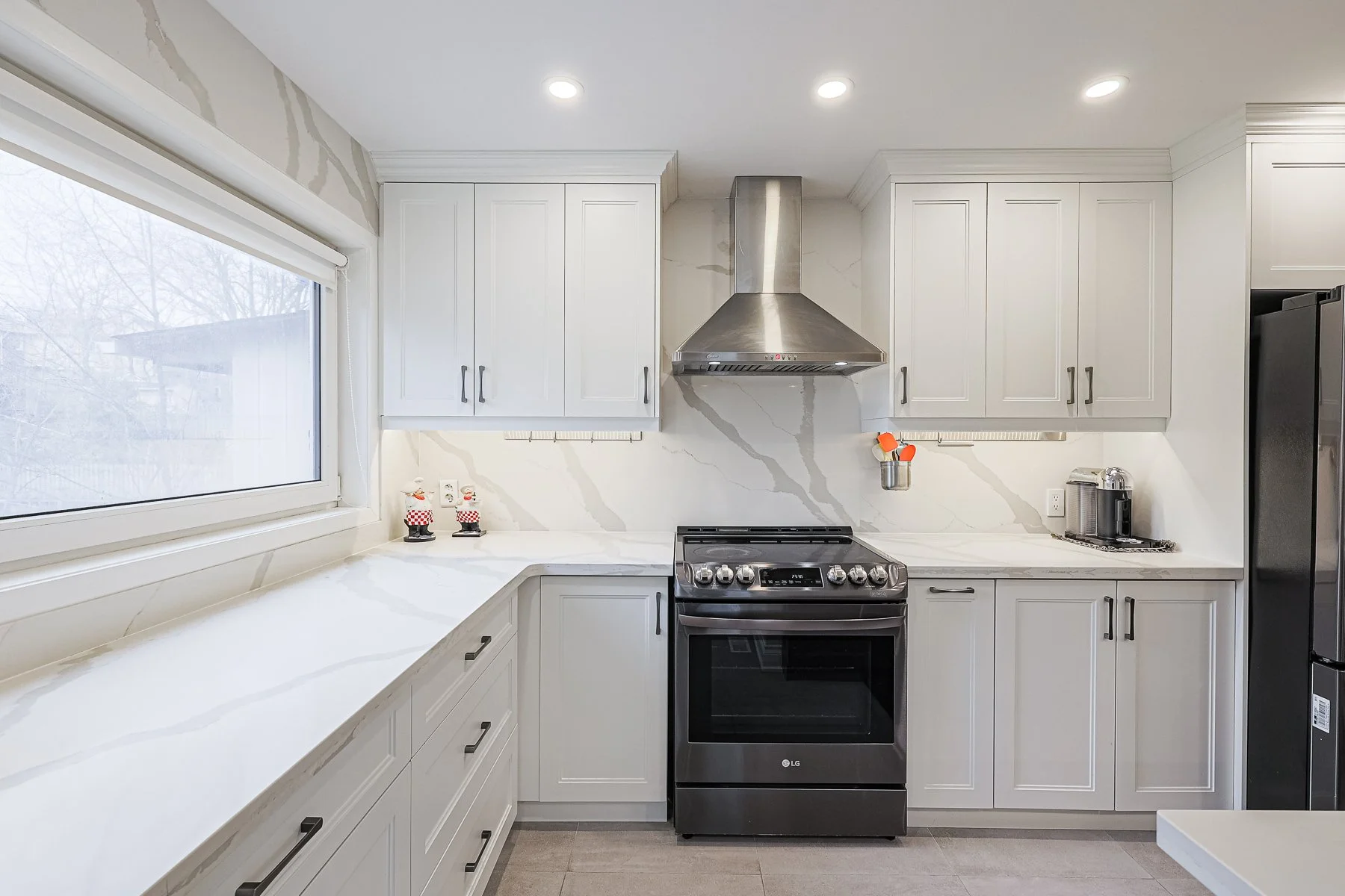 238 Roselawn Ave MLS-35.jpg