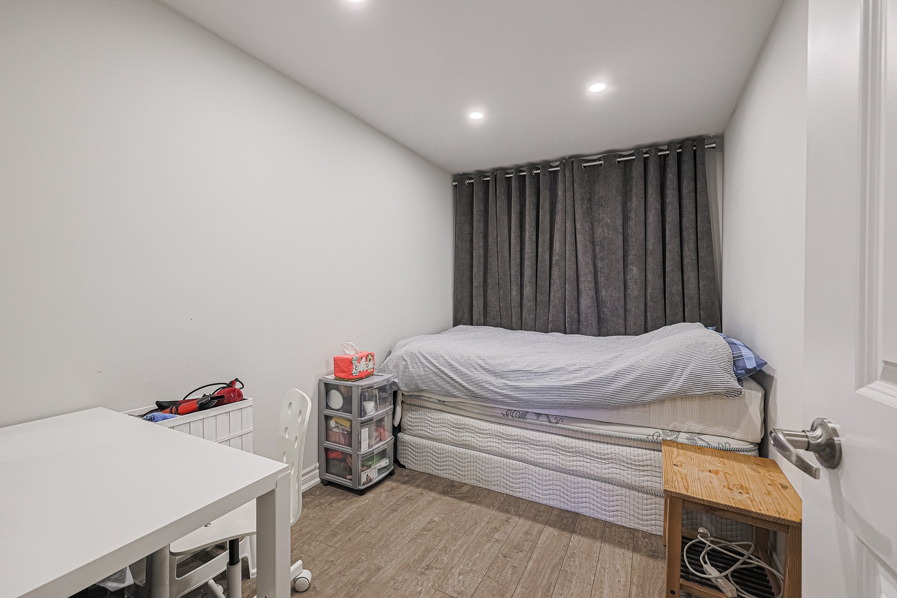 238 Roselawn Ave MLS-74.jpg