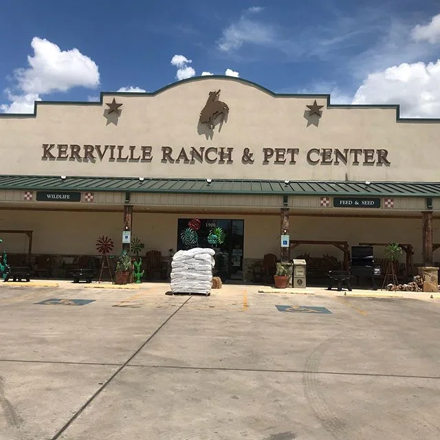 strutty's feed & pet supply