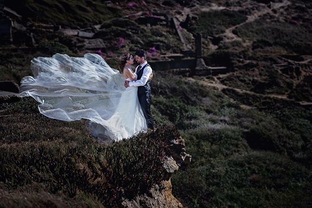 Happy New Year!!!! May your love life be #epic!
.
.
.
#weddingdress #wedding #sacbride #sacramentoweddingphotographer #destinationwedding #elopement #elopementphotographer #sanfrancisco #sfweddingphotographer #sfwedding #realweddings #mountains #clif