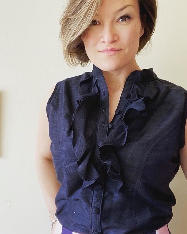 👗 DRESSMAKING MONDAY 👗Tadaaaa! It&rsquo;s finished. Thank goodness...My black silk ruffle shirt is finished. I didn&rsquo;t even mean to make this- it started out as a simple box top (pull-on, no buttons) but that went v.badly wrong. So this was a 