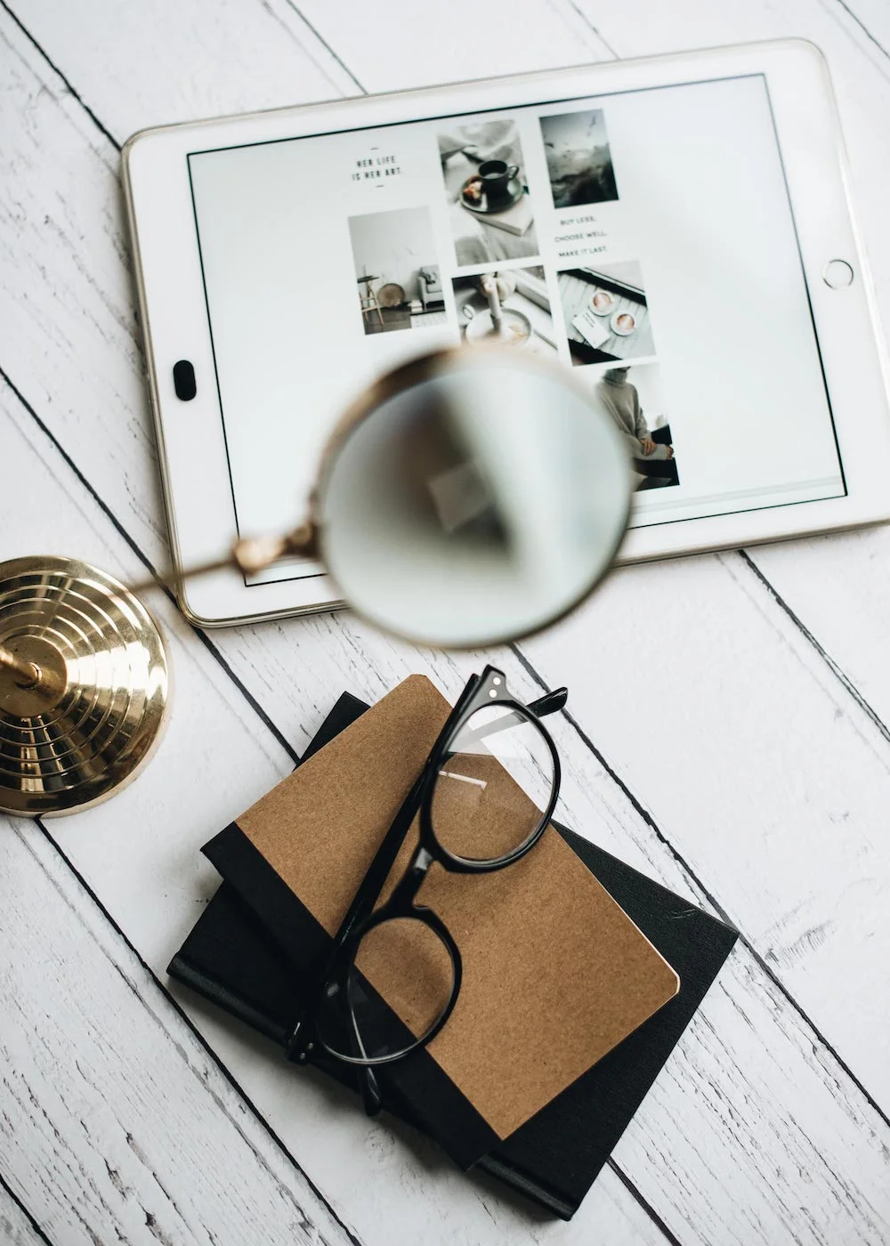 3-moodboard-for-minimal-squarespace-blog.jpg