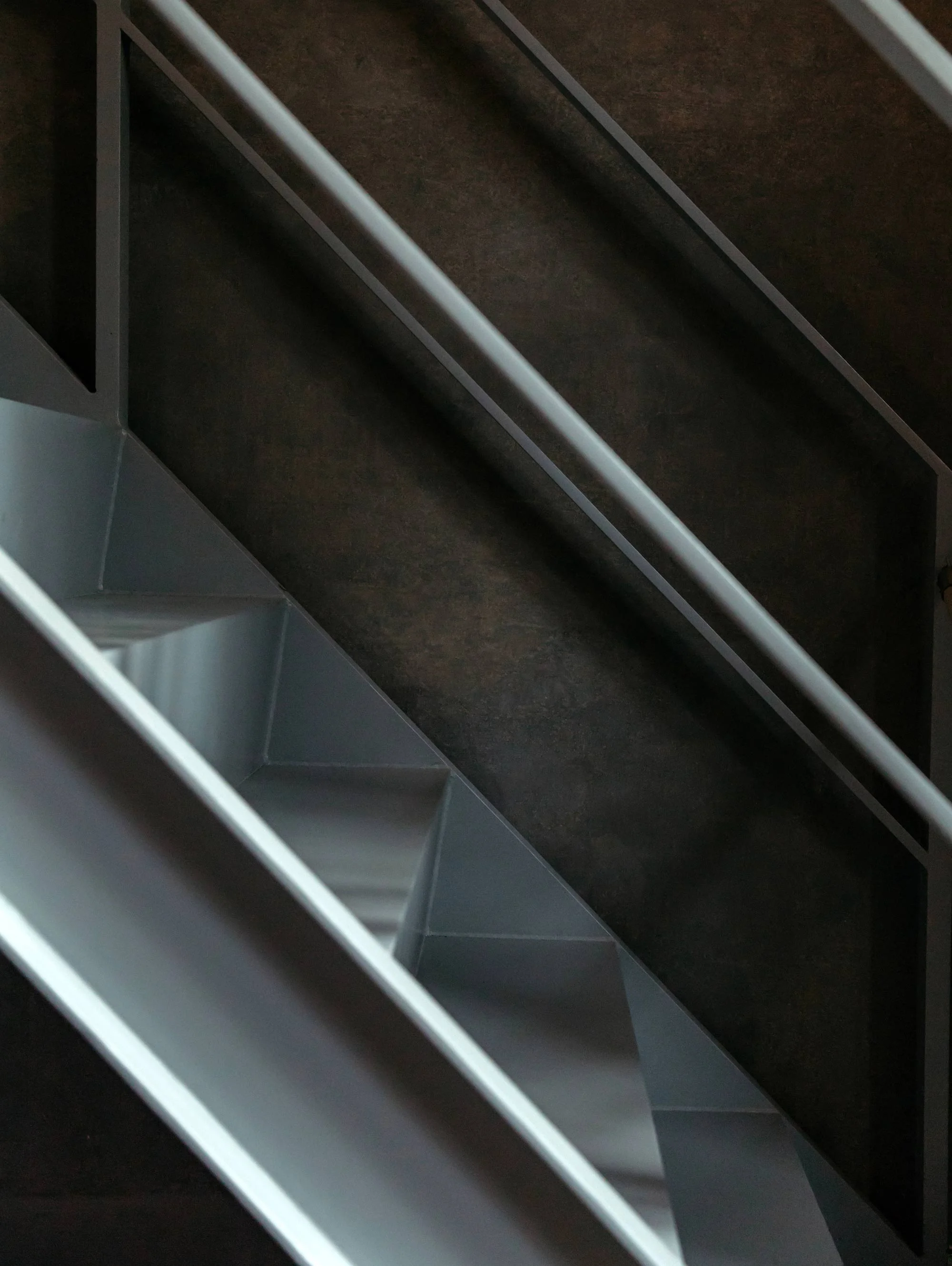 2 grey-metal-stairway-minimal-architecture.jpg