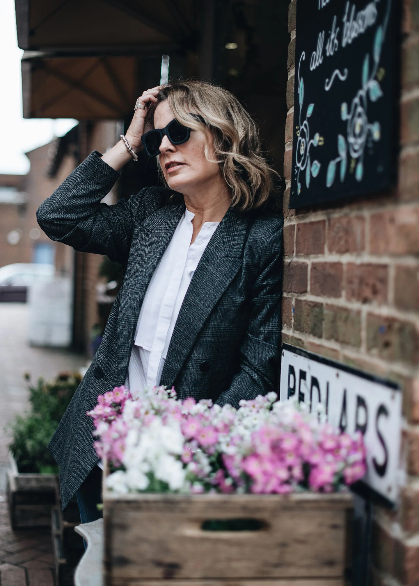 5-amanda-start-arcade-flowers.jpg
