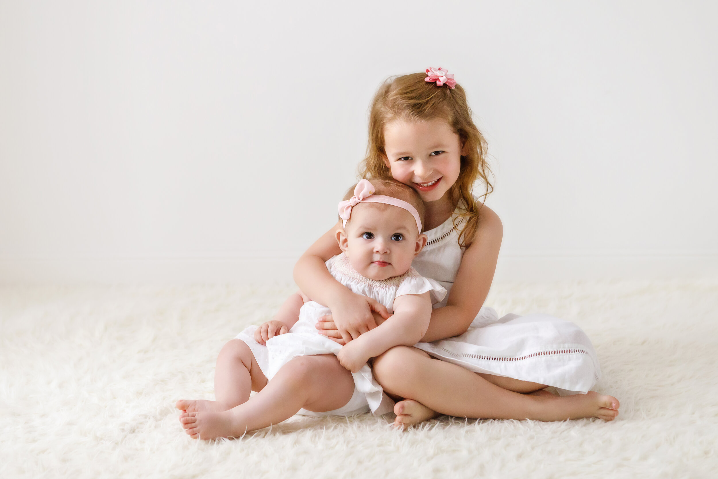 sisters-baby-photography.jpg