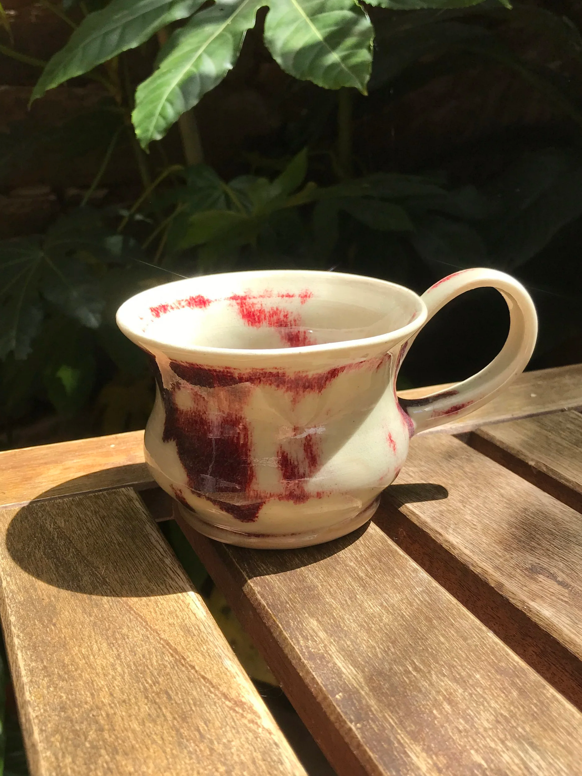 ceramics-oxblood-mug-2.png