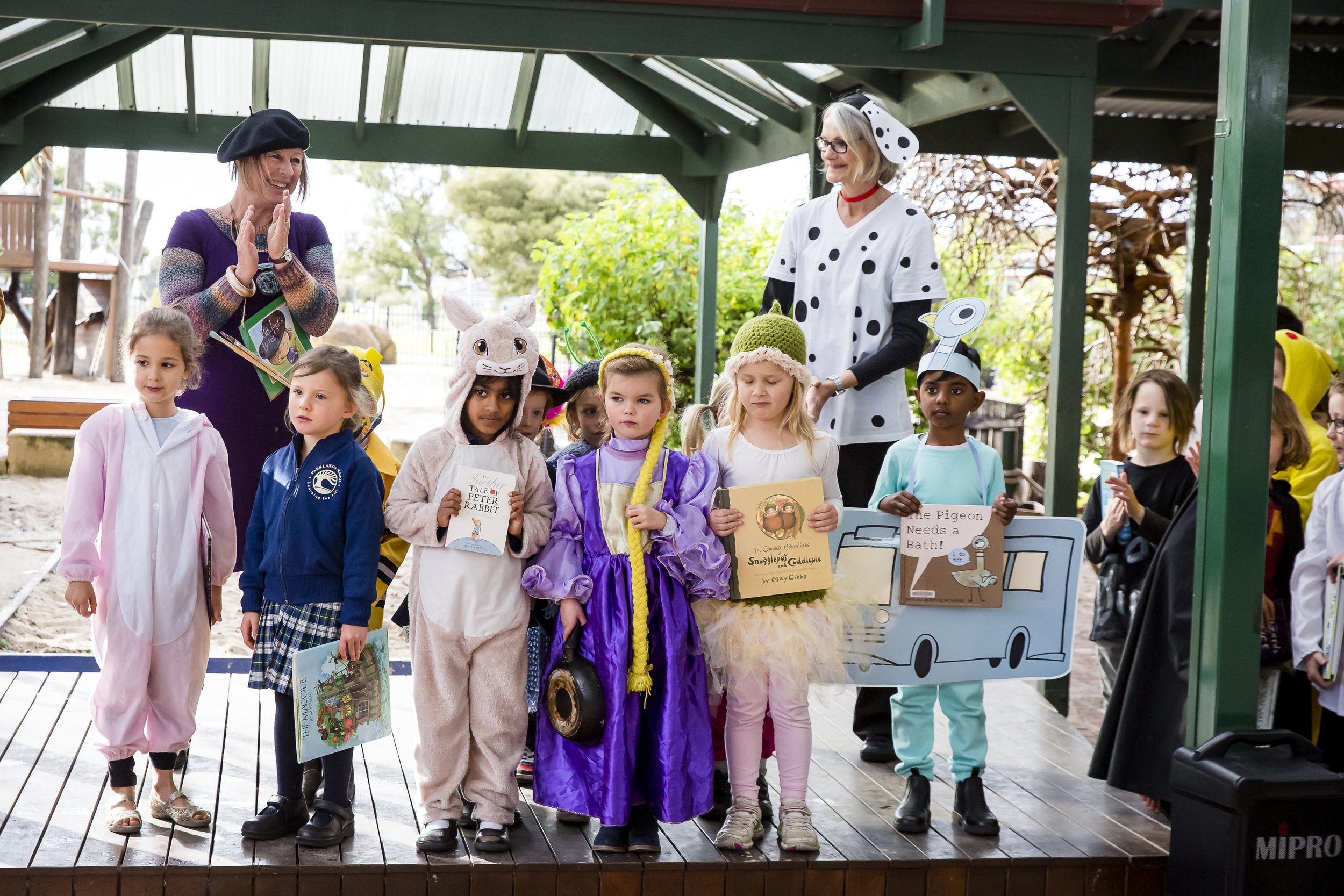 Book week 2019-9754.jpg