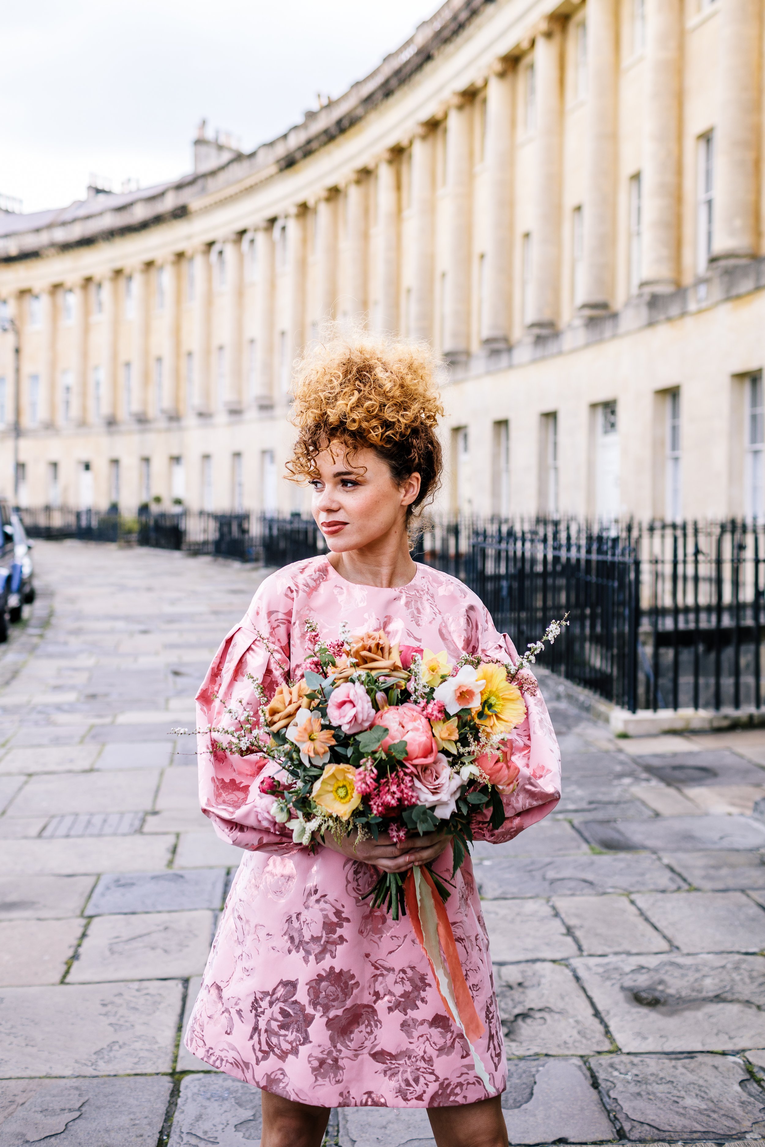 Wedding flowers course photoshoot bride against the iconic Royal Crescent