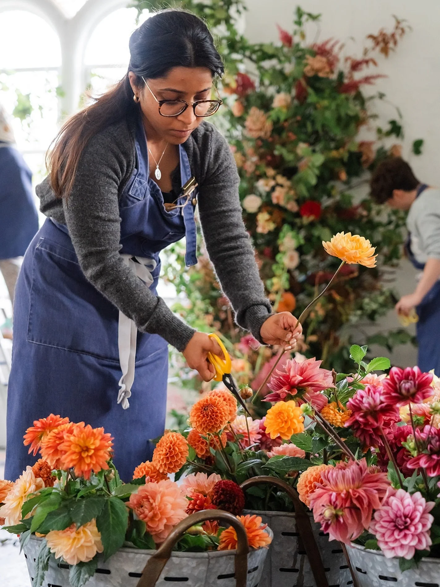 Happy Monday Lovelies&hellip;

We&rsquo;ve a lovely week ahead as students join us for our four day Wedding Flowers Course.

On this course, students are totally spoiled with the most beautiful selection of flowers, and with our guidance, they&rsquo;