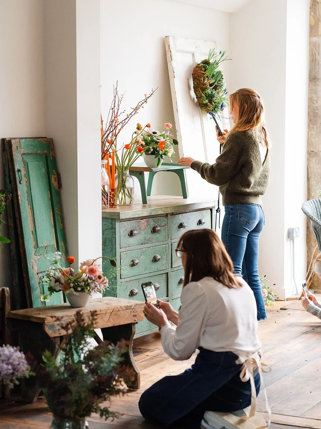 Not sure about you, but this long weekend has completely thrown us&hellip; we&rsquo;re still not entirely sure what day it is.

Whilst there&rsquo;s no teaching at the flower school this week, it&rsquo;s a bit of a juggle between getting ahead behind