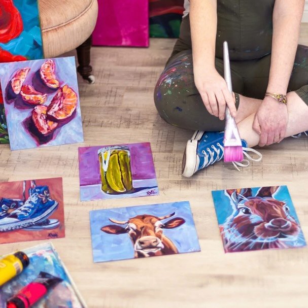 We&rsquo;ve got big art, small art, cards, prints, ornaments&hellip;.. and studies!

Studies = unframed originals of whatever I felt like painting depending on the day!  We&rsquo;ll call it a series of things that caught my eye and brought me joy!

T