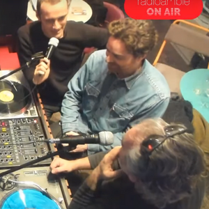 Breakfast in Bed con Miki Semascus &amp; Aquarama