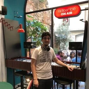 AcidZab presenta AISR