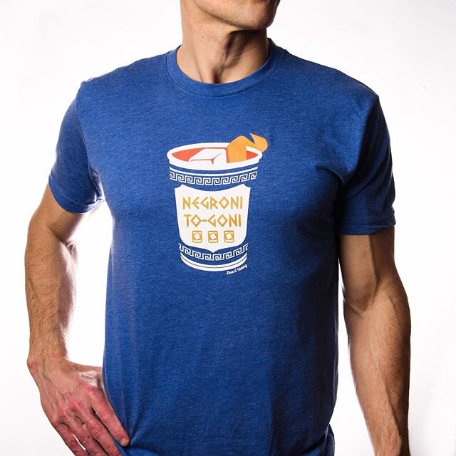 Is it Friday?  Yes it is!  Does it matter?  Absolutely! 
@loveandvictory is a bonafide genius.  I will be wearing this sweet T-shirt from the kitchen to couch and back again all weekend long!  Thanks! 😷🥃
.
.
.
.
.
#tshirt #negroni #negronitime #qua