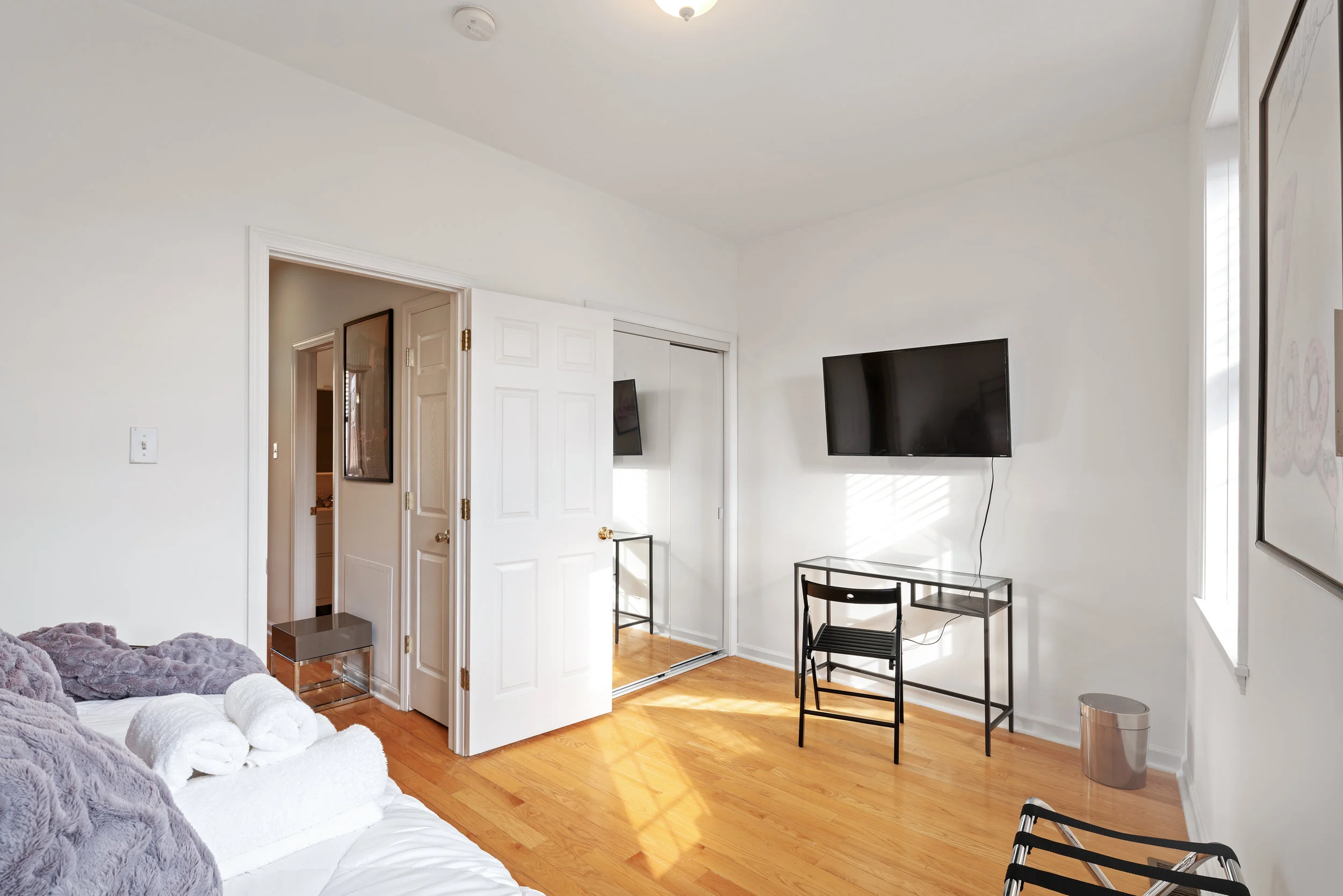 905 S 9th St-3000x2000-15.jpg