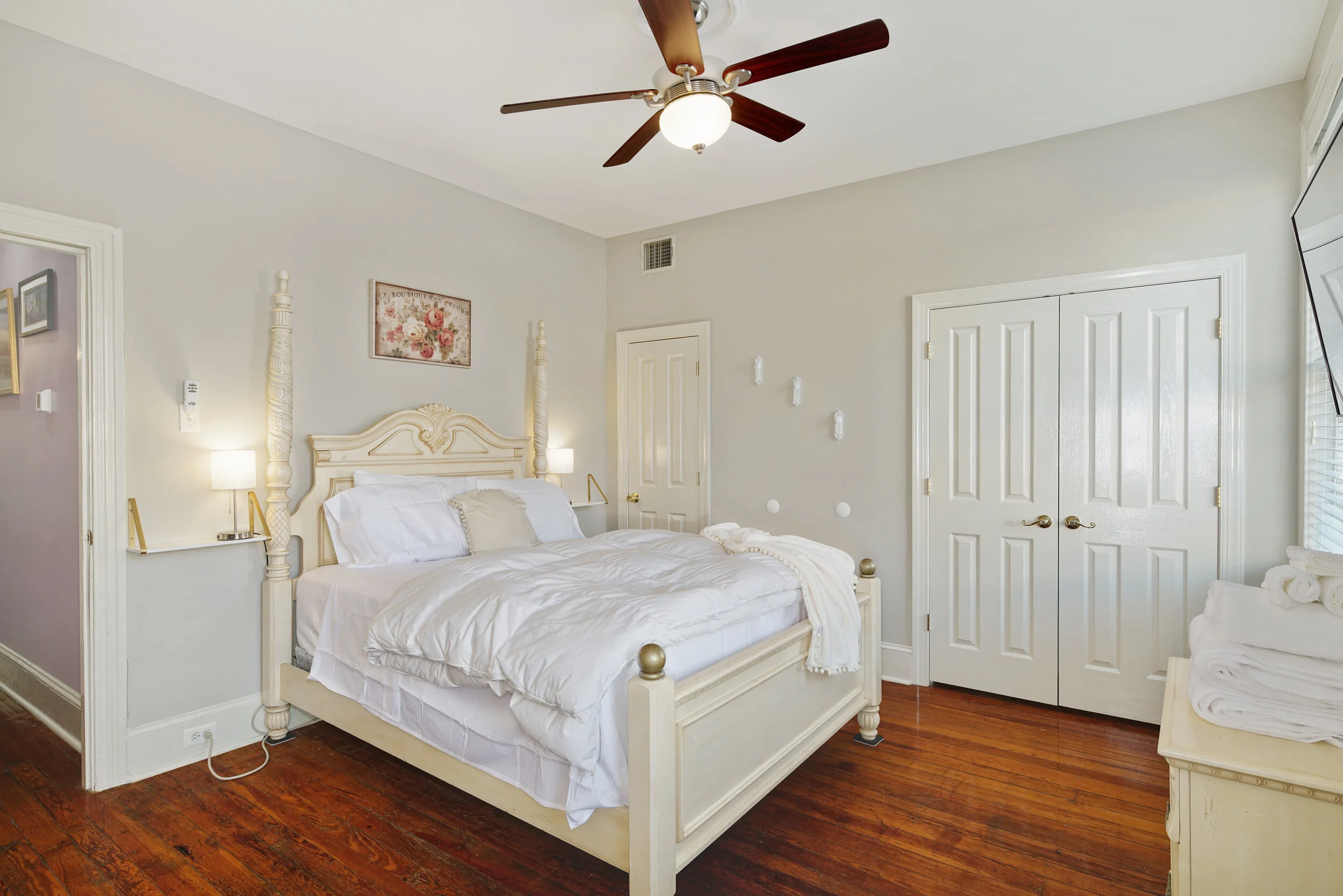 1024 Federal St-3000x2000-22.jpg