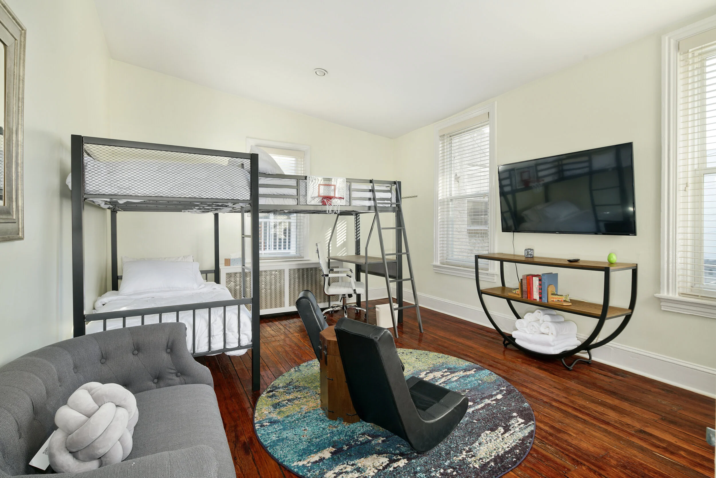 1024 Federal St-3000x2000-11.jpg